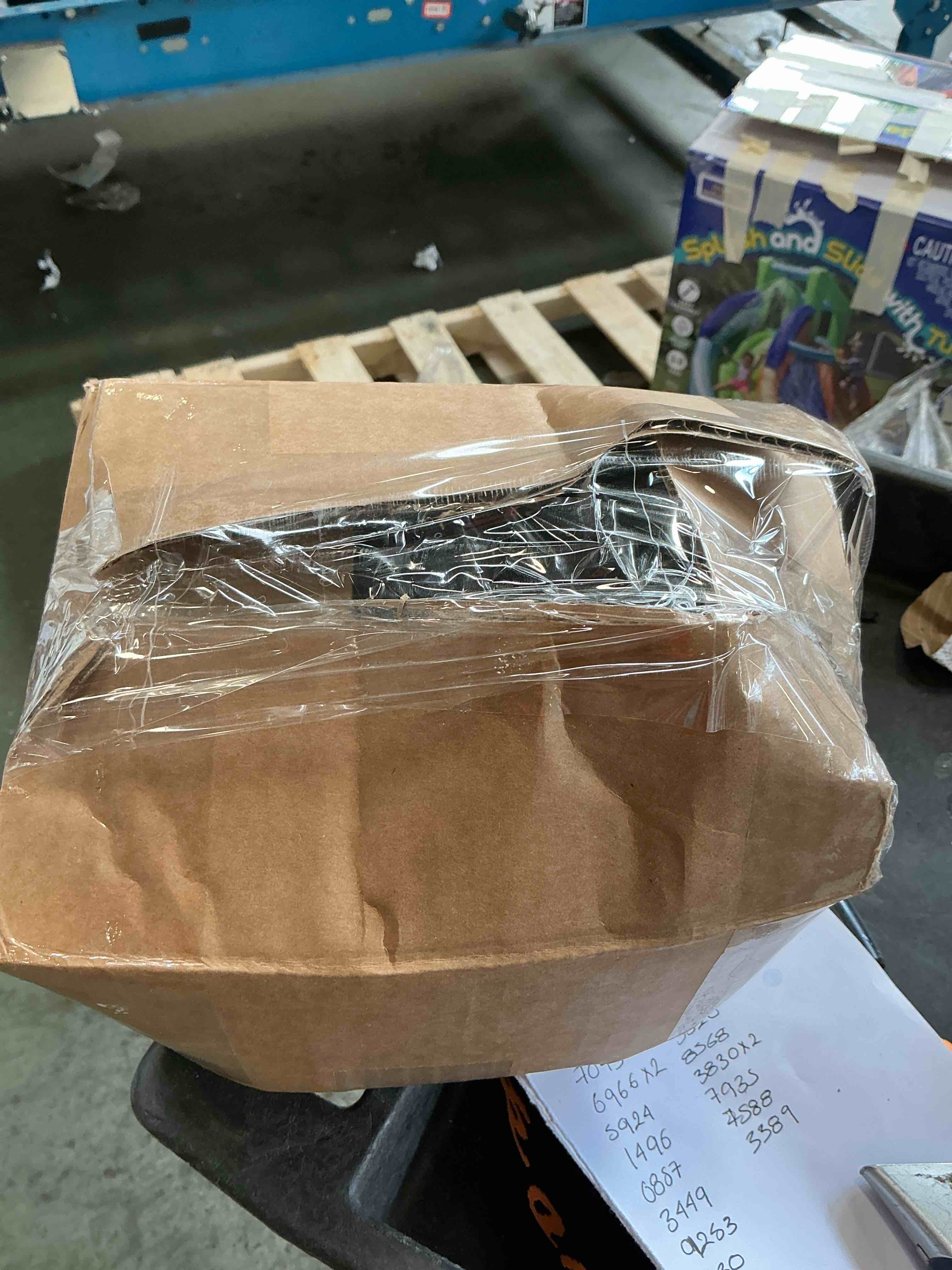 https://s3.amazonaws.com/lotting-images-prod/bidfta/PPE3447045_1751981882910.jpeg