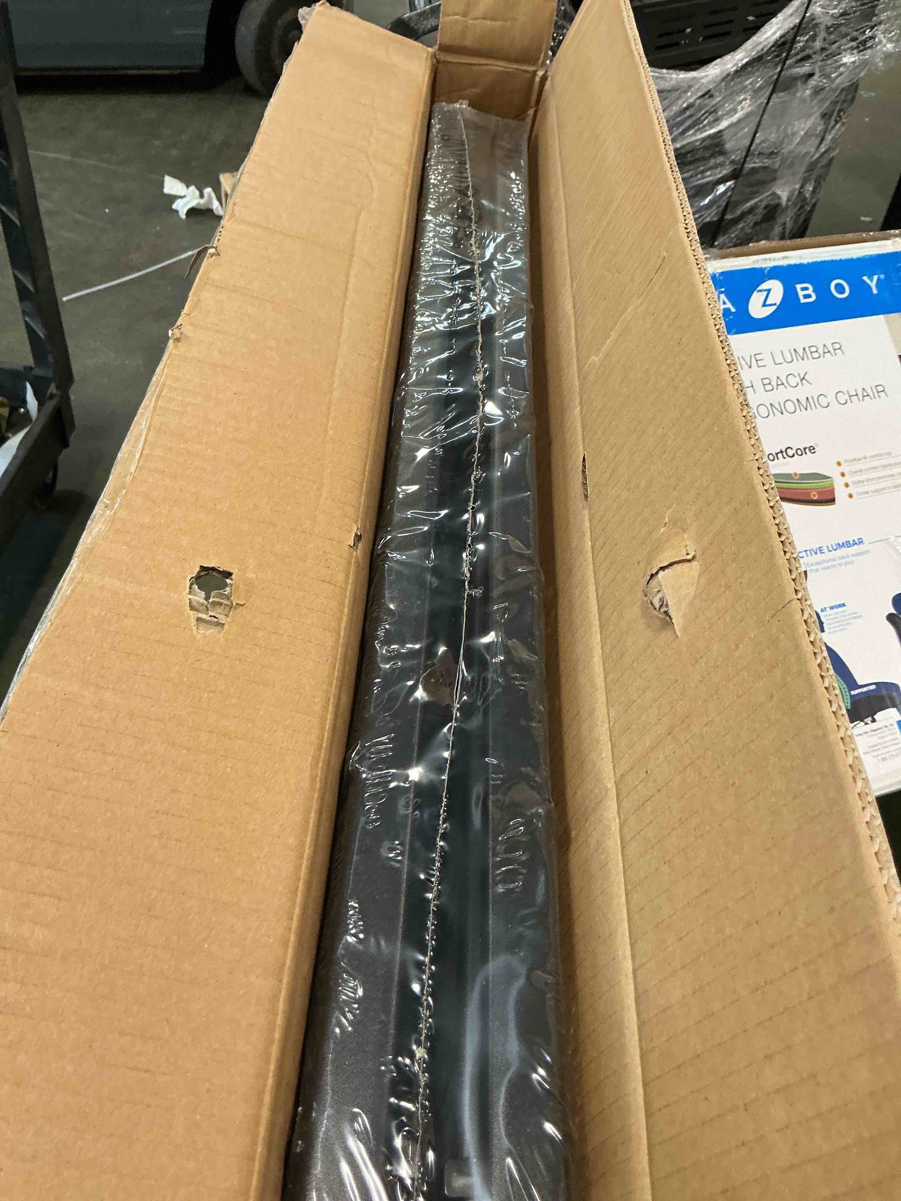 https://s3.amazonaws.com/lotting-images-prod/bidfta/PPE3447109_1751997210893.jpeg