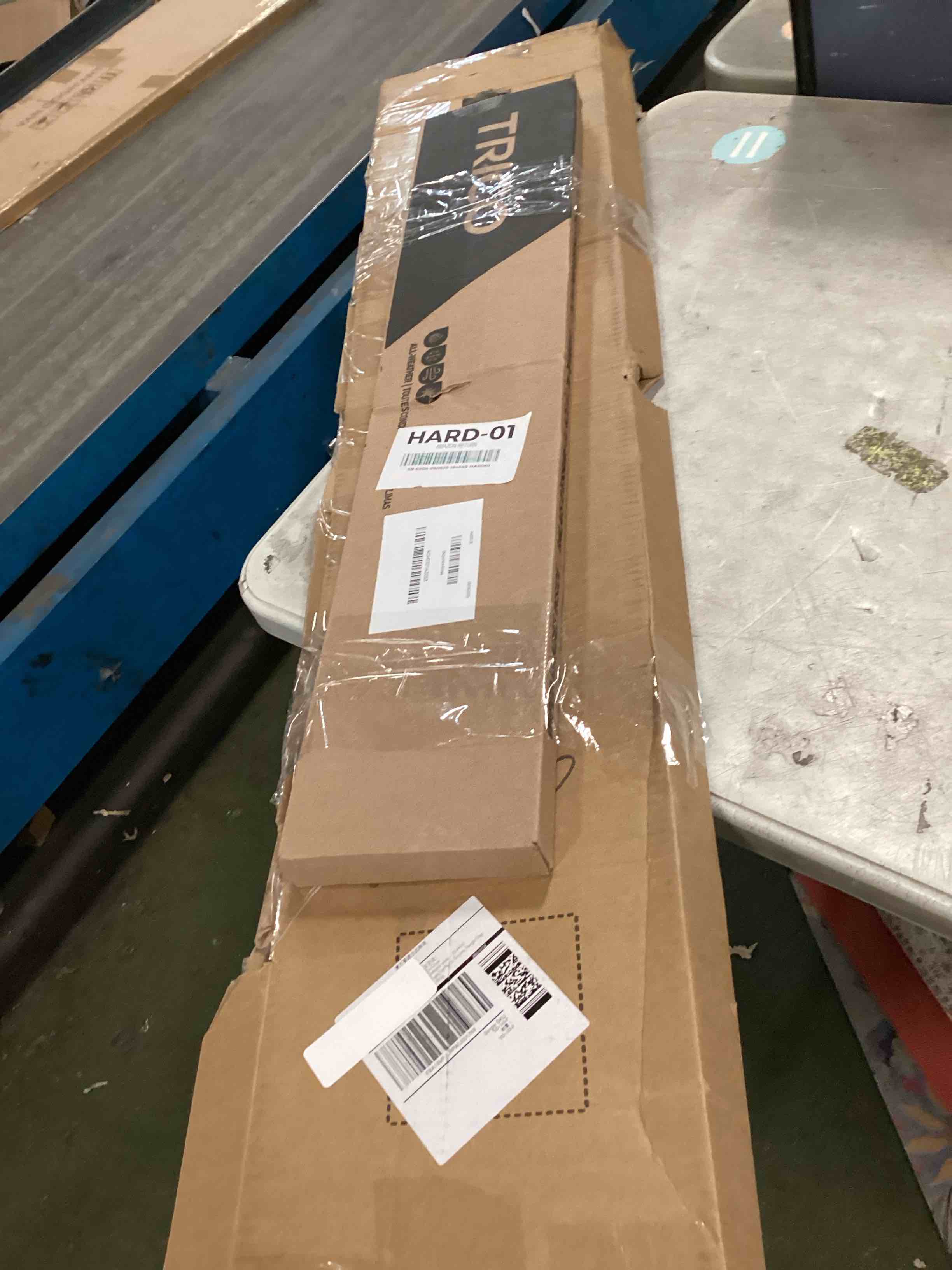 https://s3.amazonaws.com/lotting-images-prod/bidfta/PPE3454113_1749476432835.jpeg