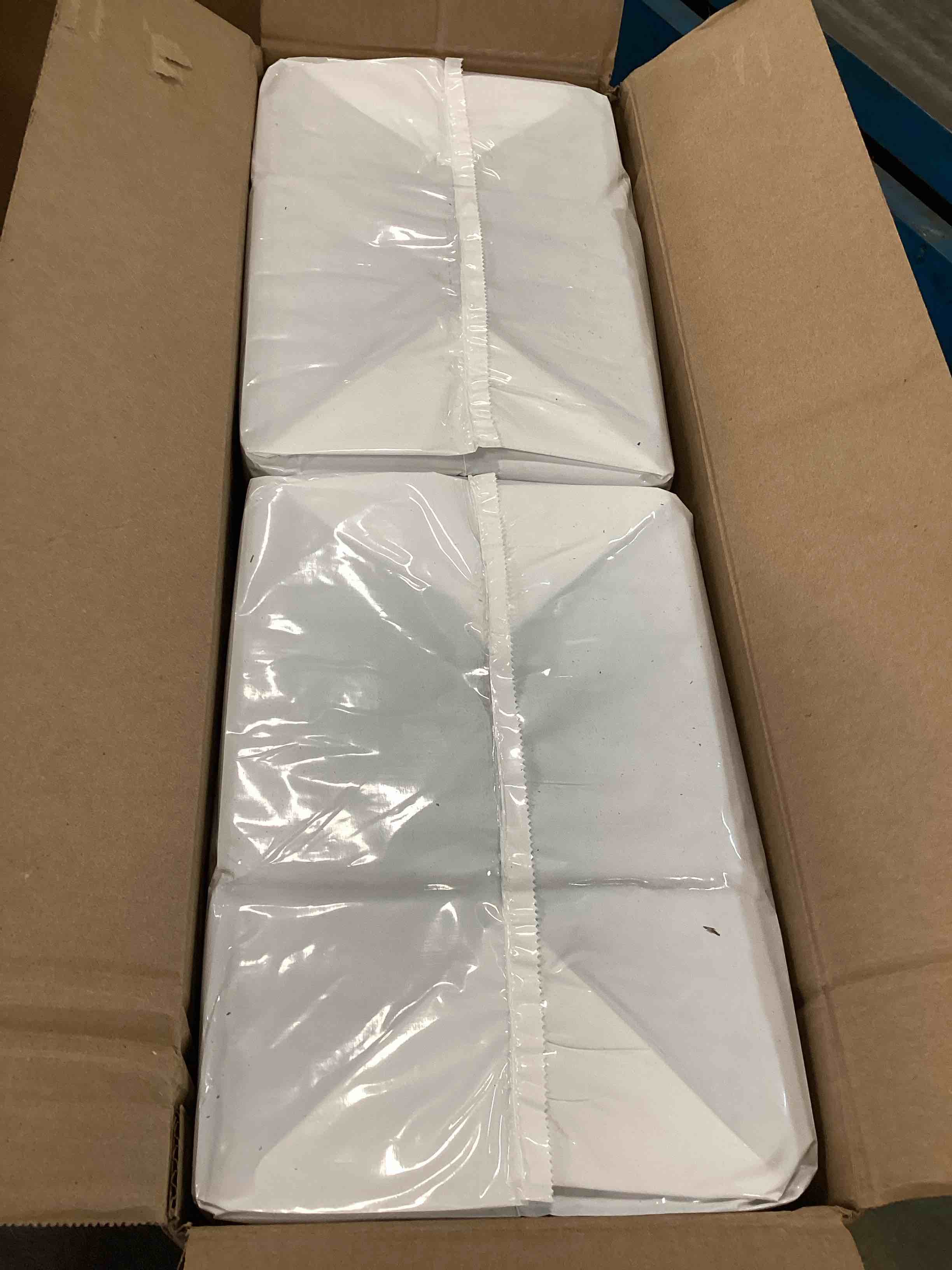 https://s3.amazonaws.com/lotting-images-prod/bidfta/PPE3454924_1749745113605.jpeg
