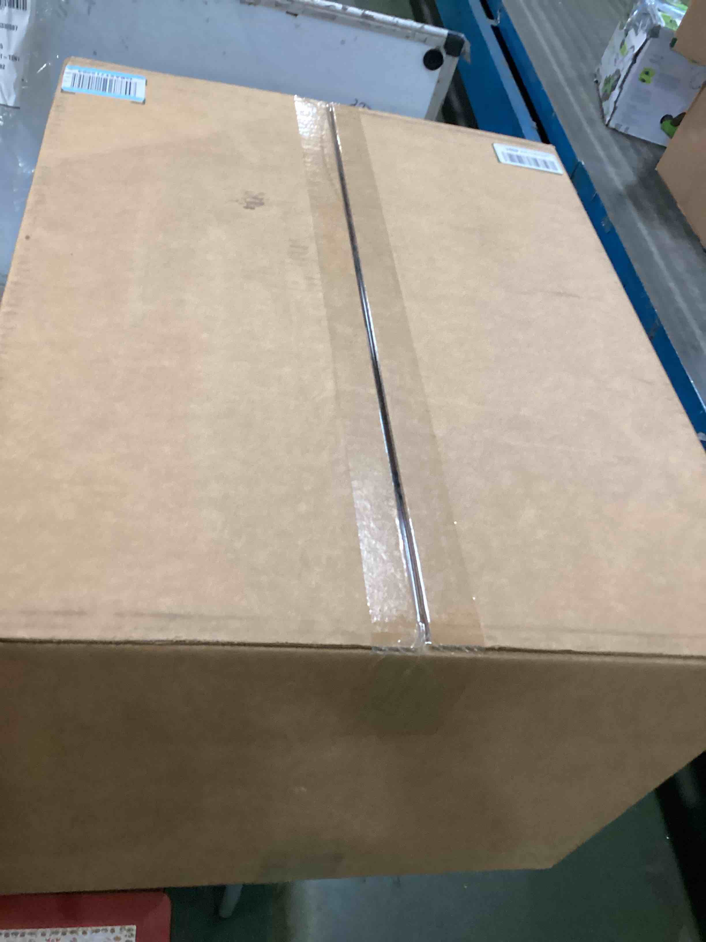 https://s3.amazonaws.com/lotting-images-prod/bidfta/PPE3455156_1749901181901.jpeg