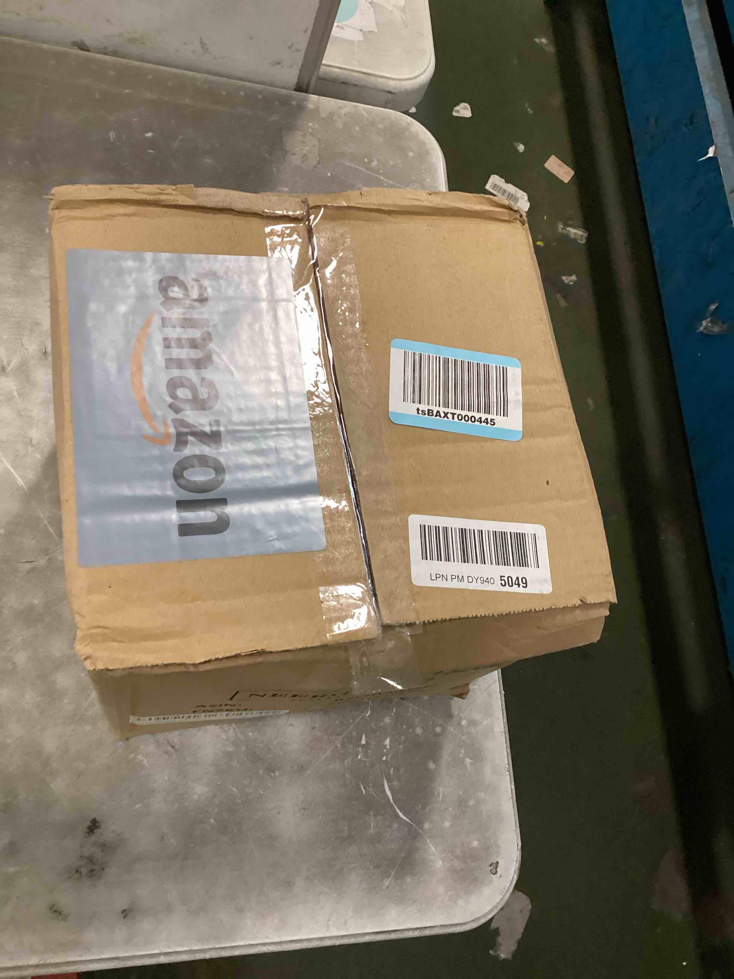 https://s3.amazonaws.com/lotting-images-prod/bidfta/PPE3455282_1749918541310.jpeg