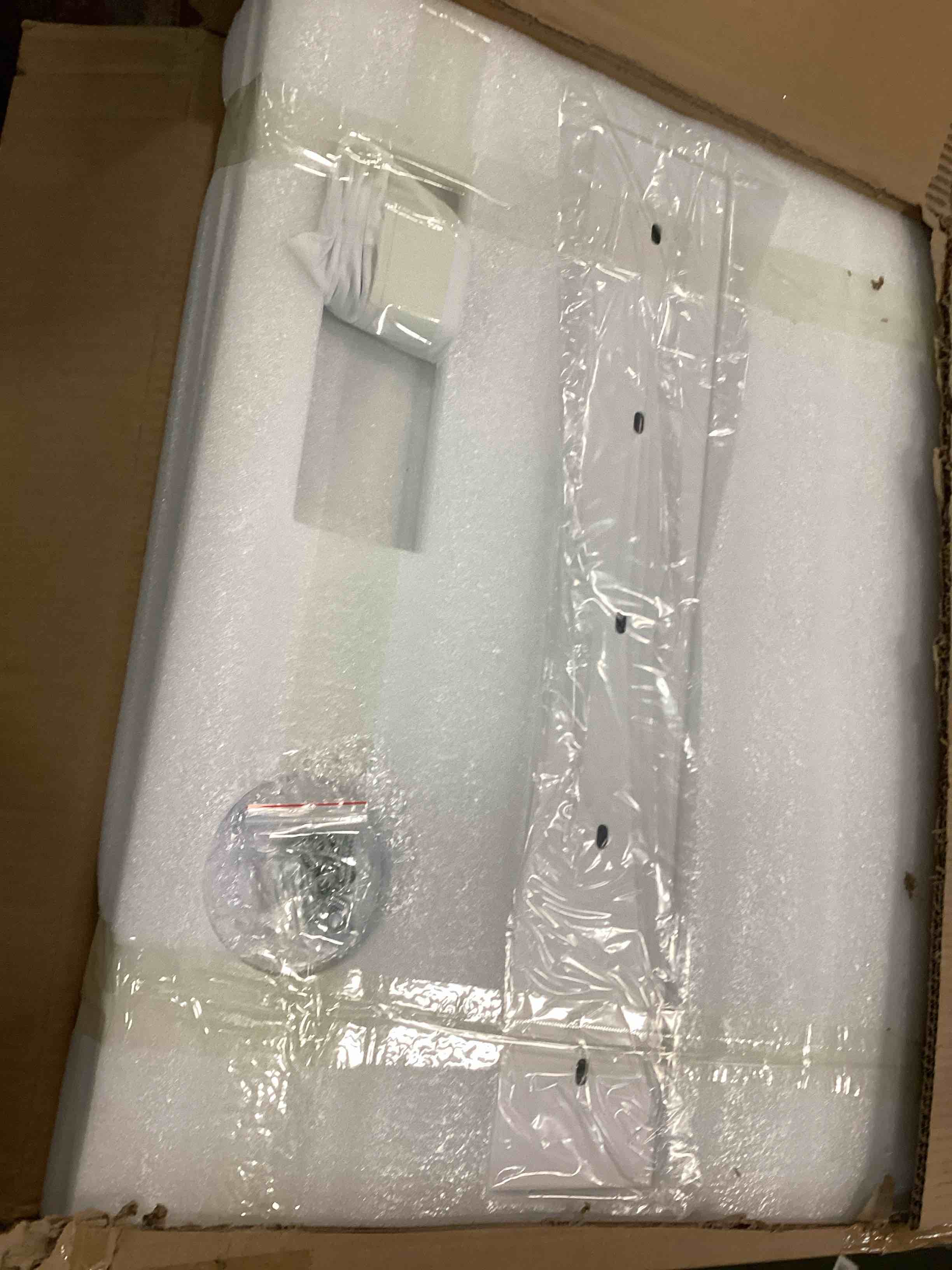 https://s3.amazonaws.com/lotting-images-prod/bidfta/PPE3455320_1749922307021.jpeg