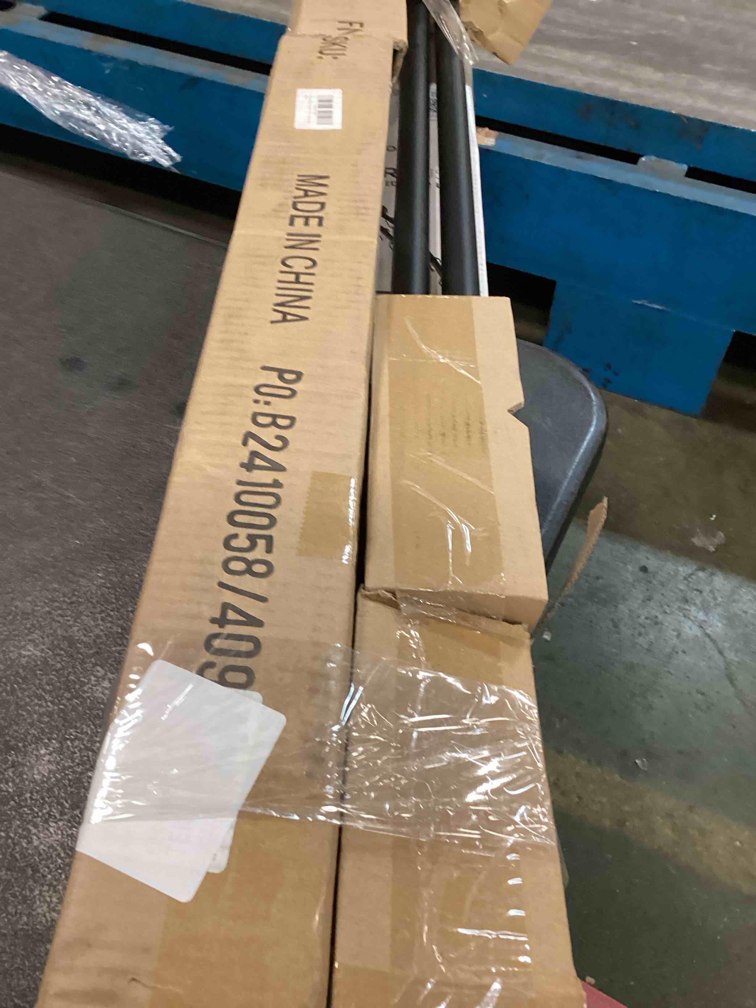 https://s3.amazonaws.com/lotting-images-prod/bidfta/PPE3455762_1750189813793.jpeg