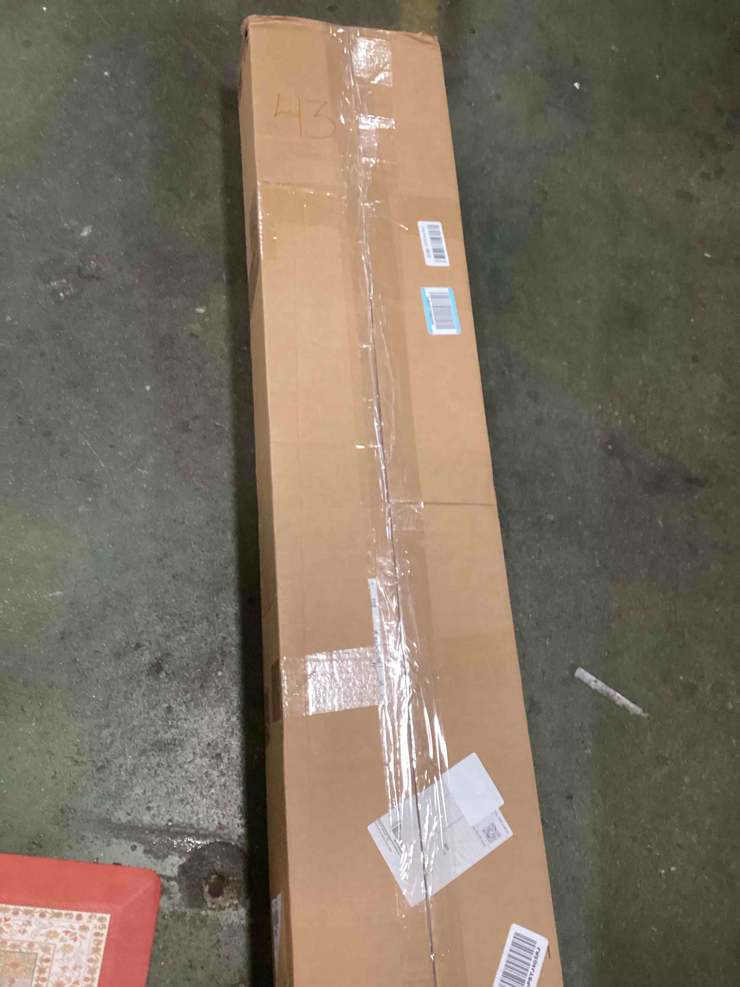 https://s3.amazonaws.com/lotting-images-prod/bidfta/PPE3455958_1750341388511.jpeg