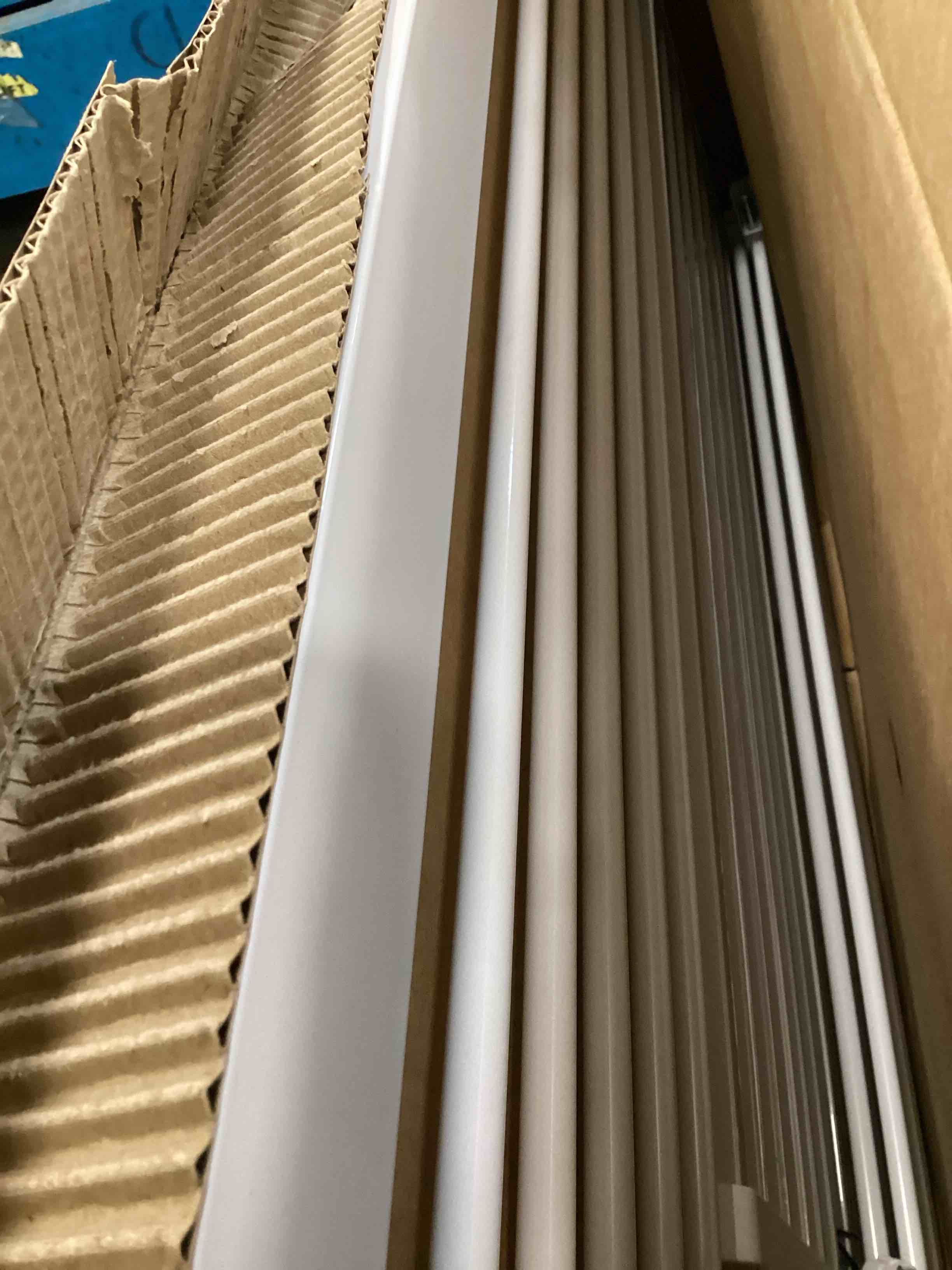 https://s3.amazonaws.com/lotting-images-prod/bidfta/PPE3456007_1750349584434.jpeg