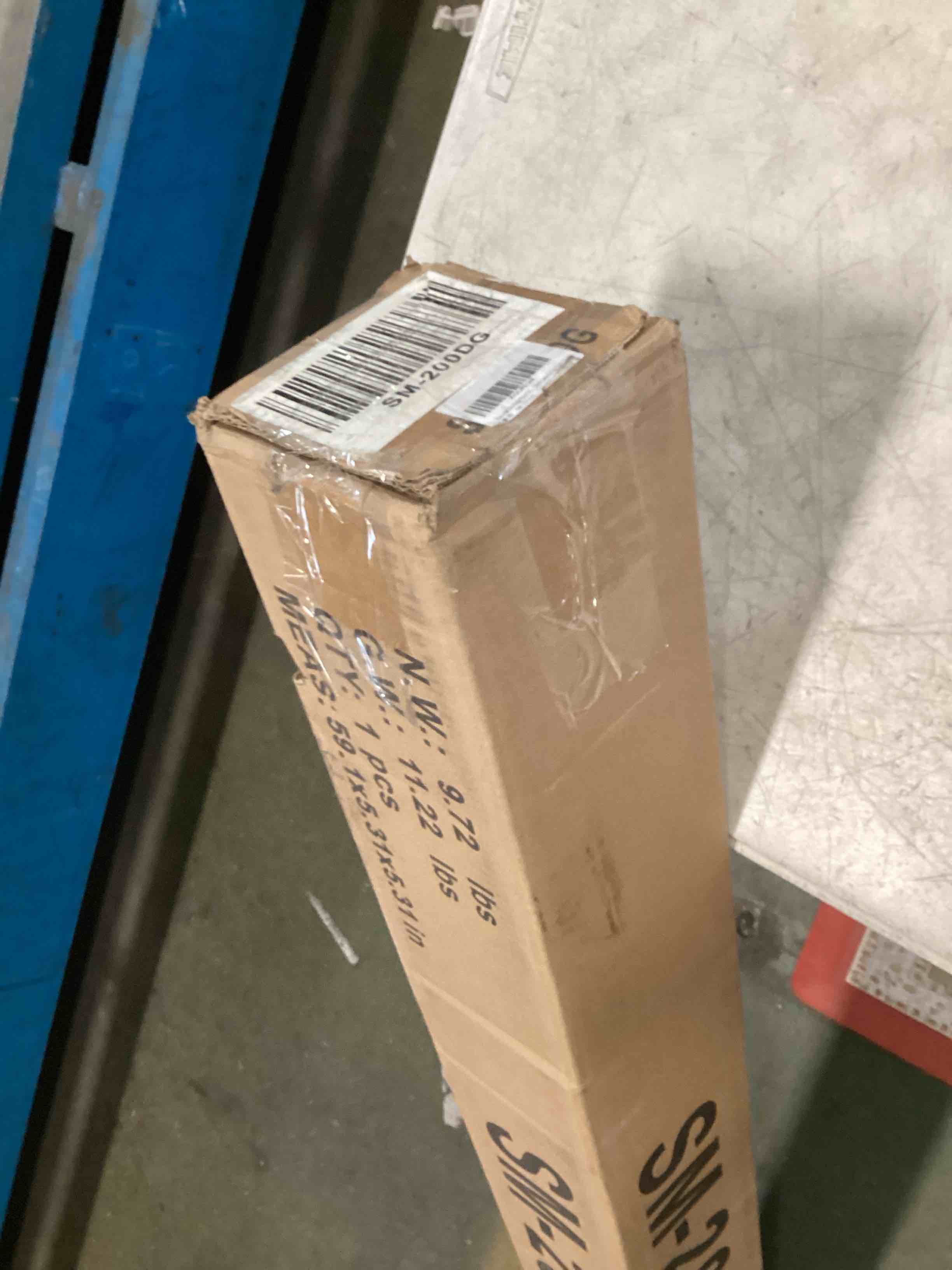 https://s3.amazonaws.com/lotting-images-prod/bidfta/PPE3456008_1750349725099.jpeg