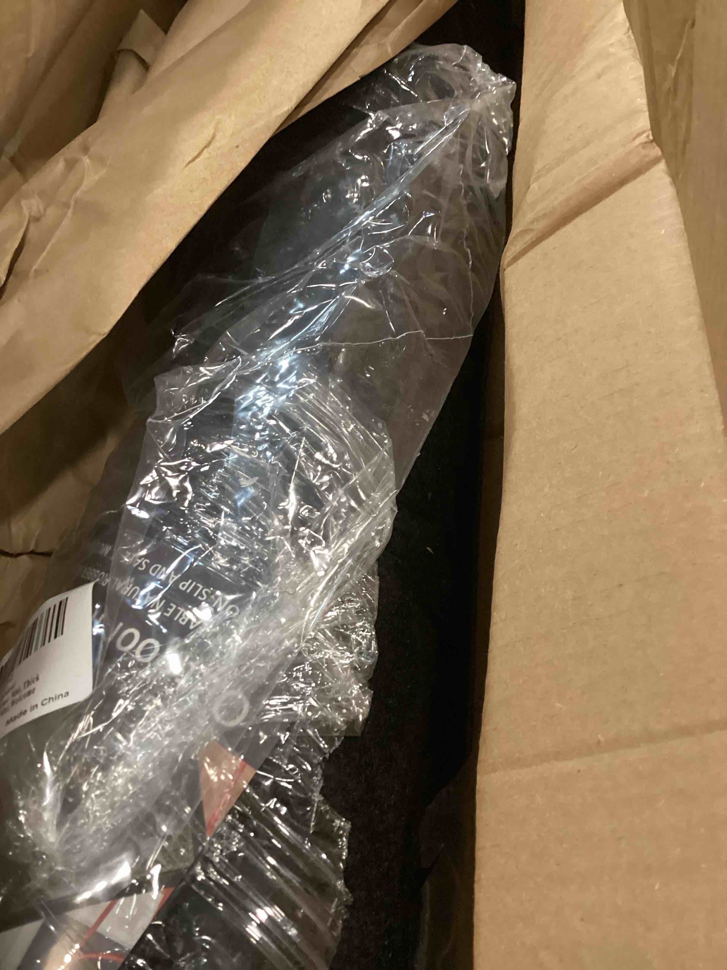 https://s3.amazonaws.com/lotting-images-prod/bidfta/PPE3456038_1750357426323.jpeg
