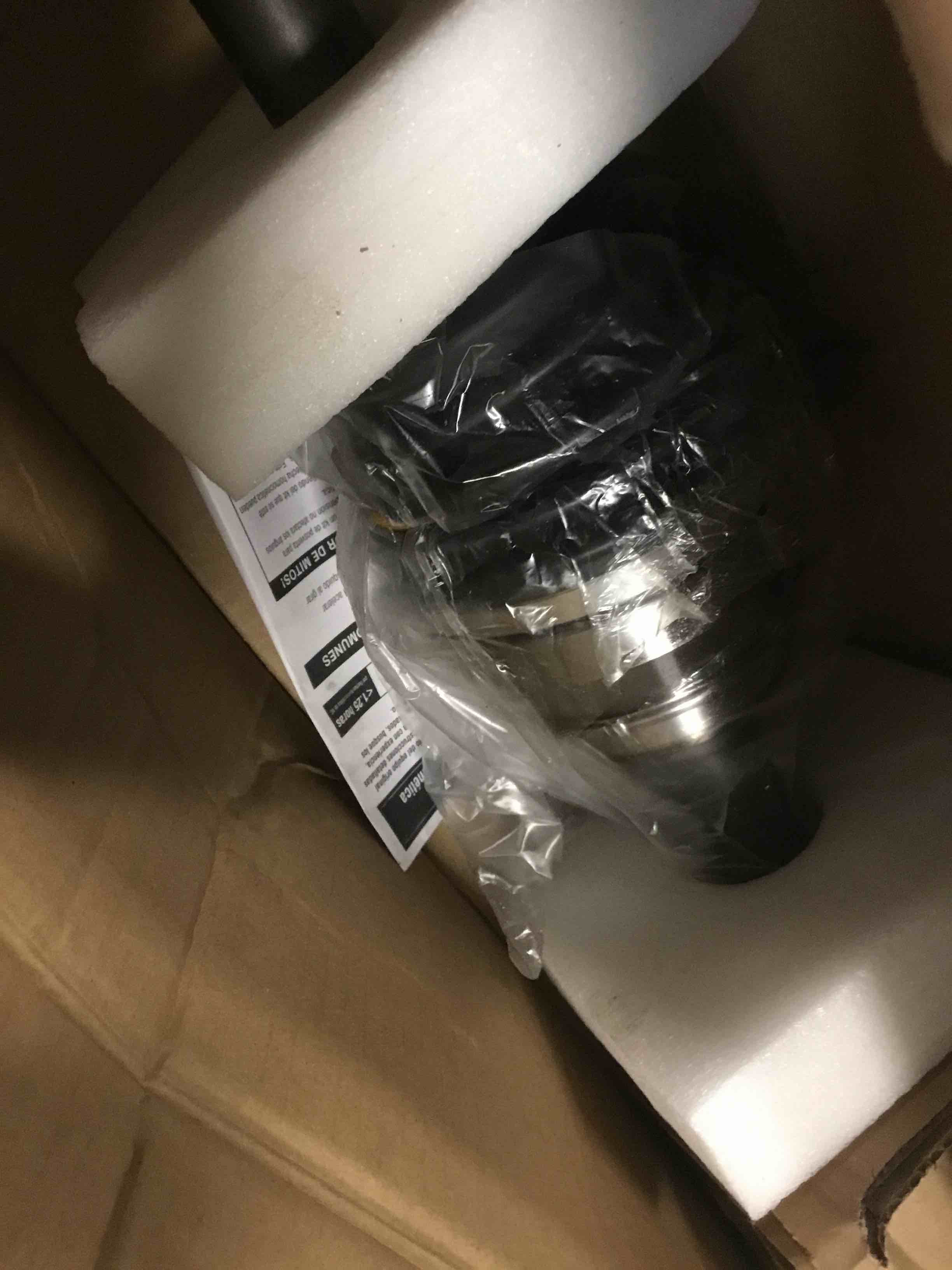 https://s3.amazonaws.com/lotting-images-prod/bidfta/PPE3456275_1750507757121.jpeg
