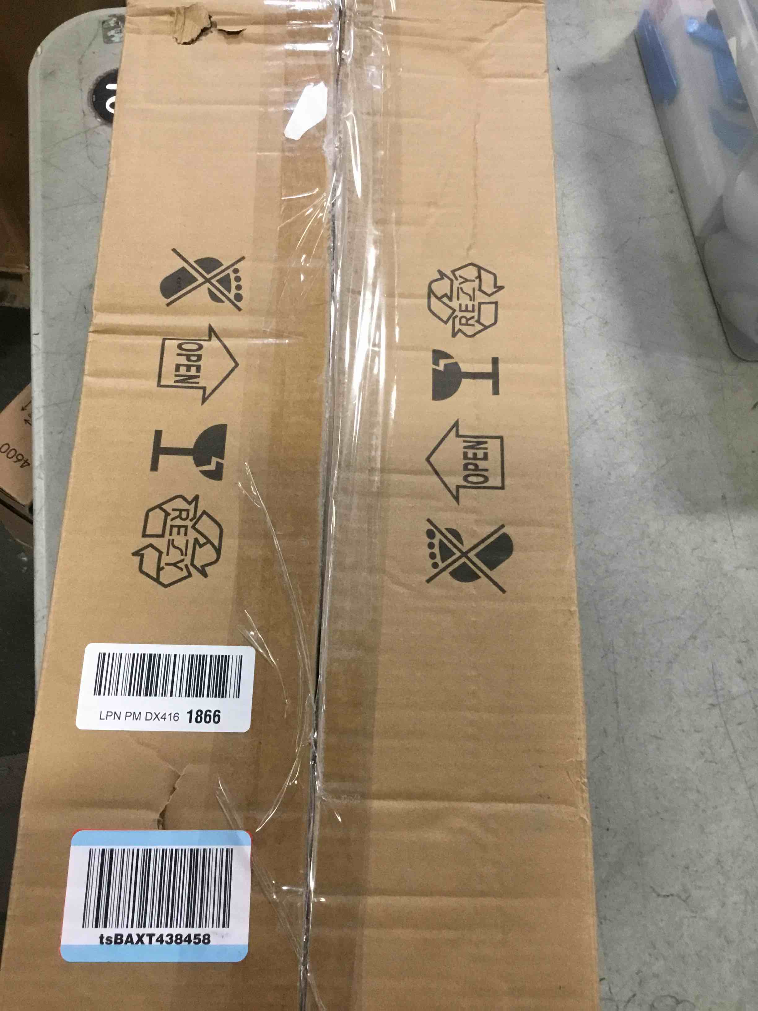 https://s3.amazonaws.com/lotting-images-prod/bidfta/PPE3456428_1750533130037.jpeg