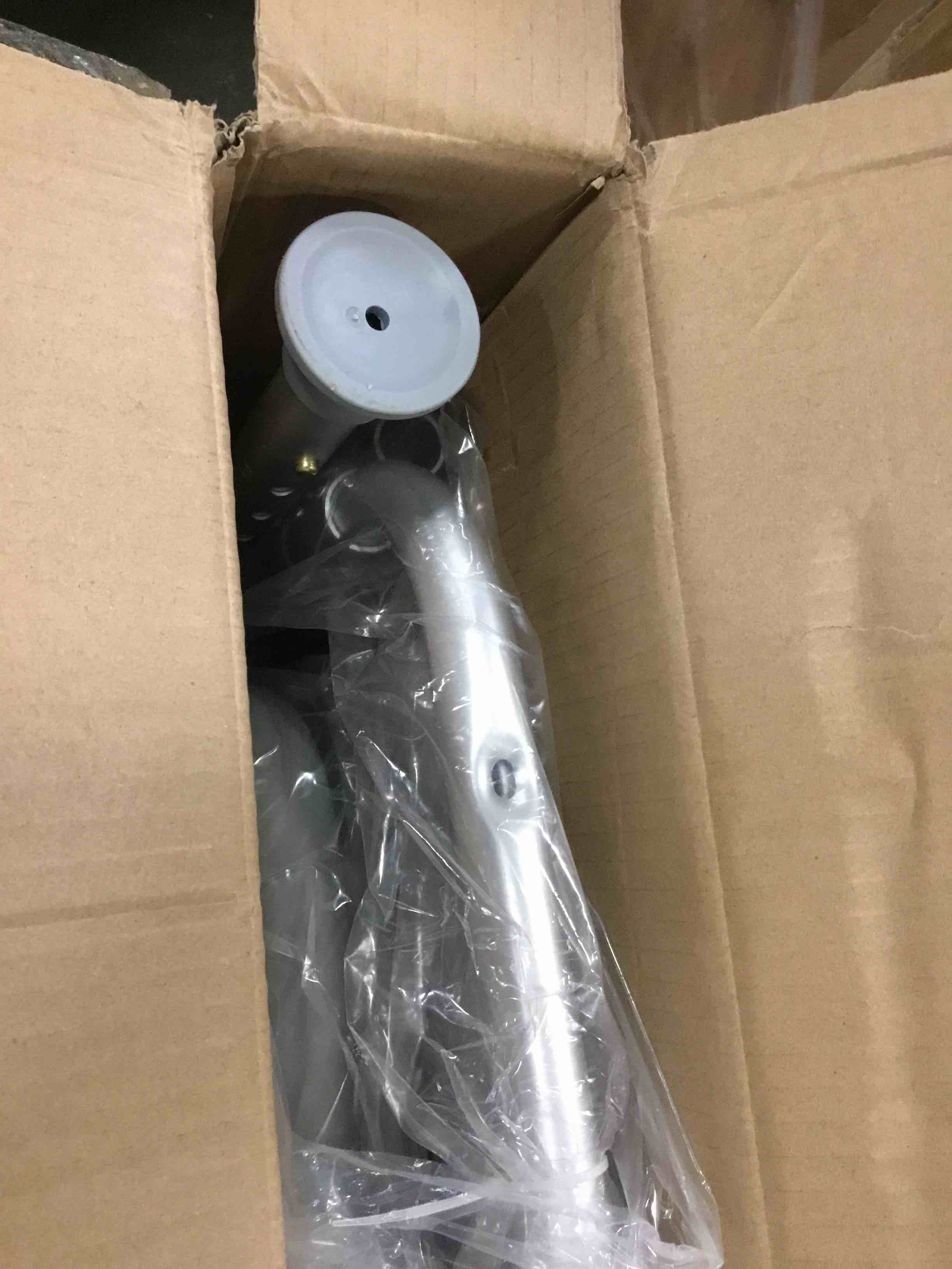 https://s3.amazonaws.com/lotting-images-prod/bidfta/PPE3456440_1750532024168.jpeg