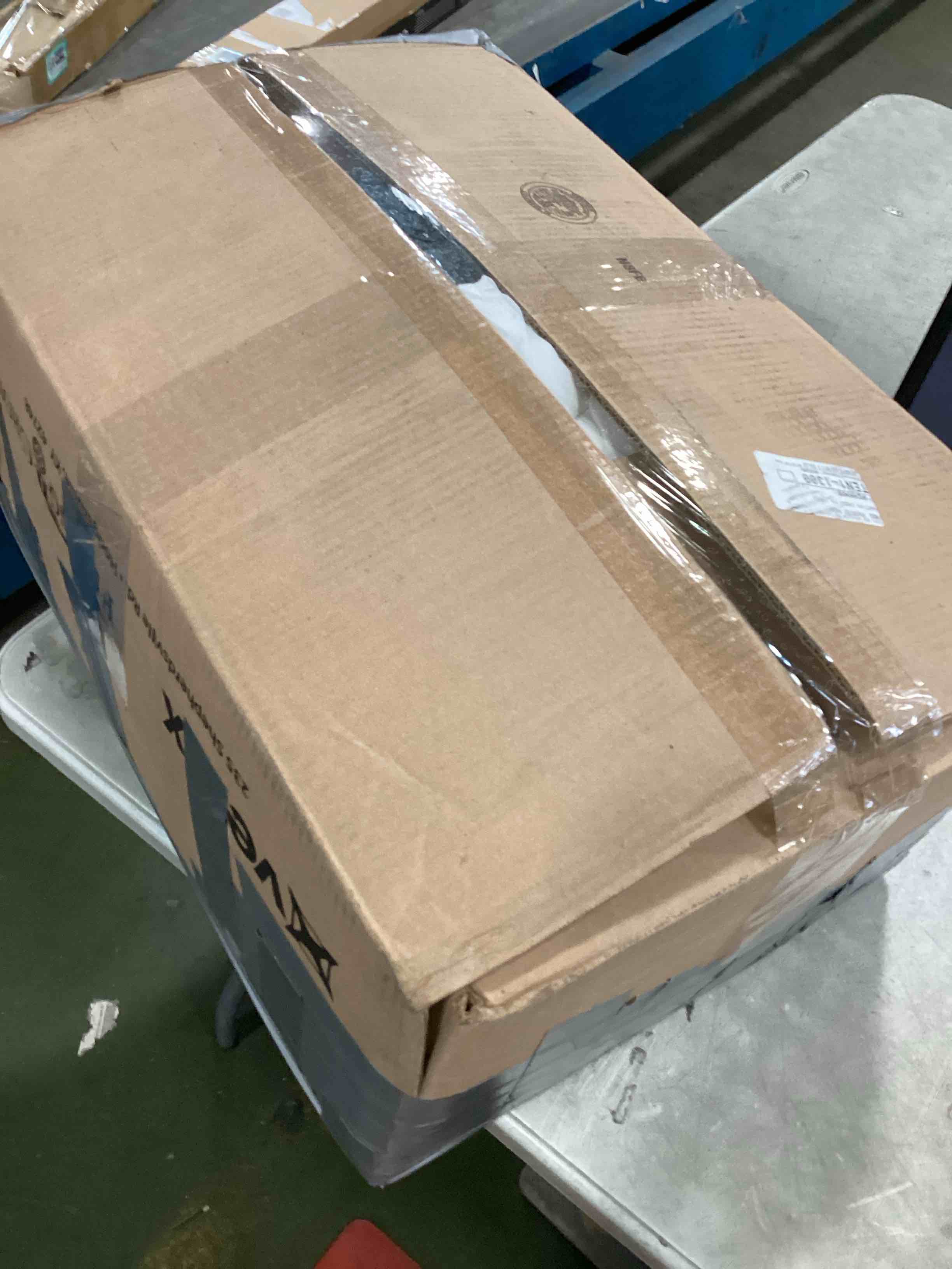 https://s3.amazonaws.com/lotting-images-prod/bidfta/PPE3457054_1749821321244.jpeg