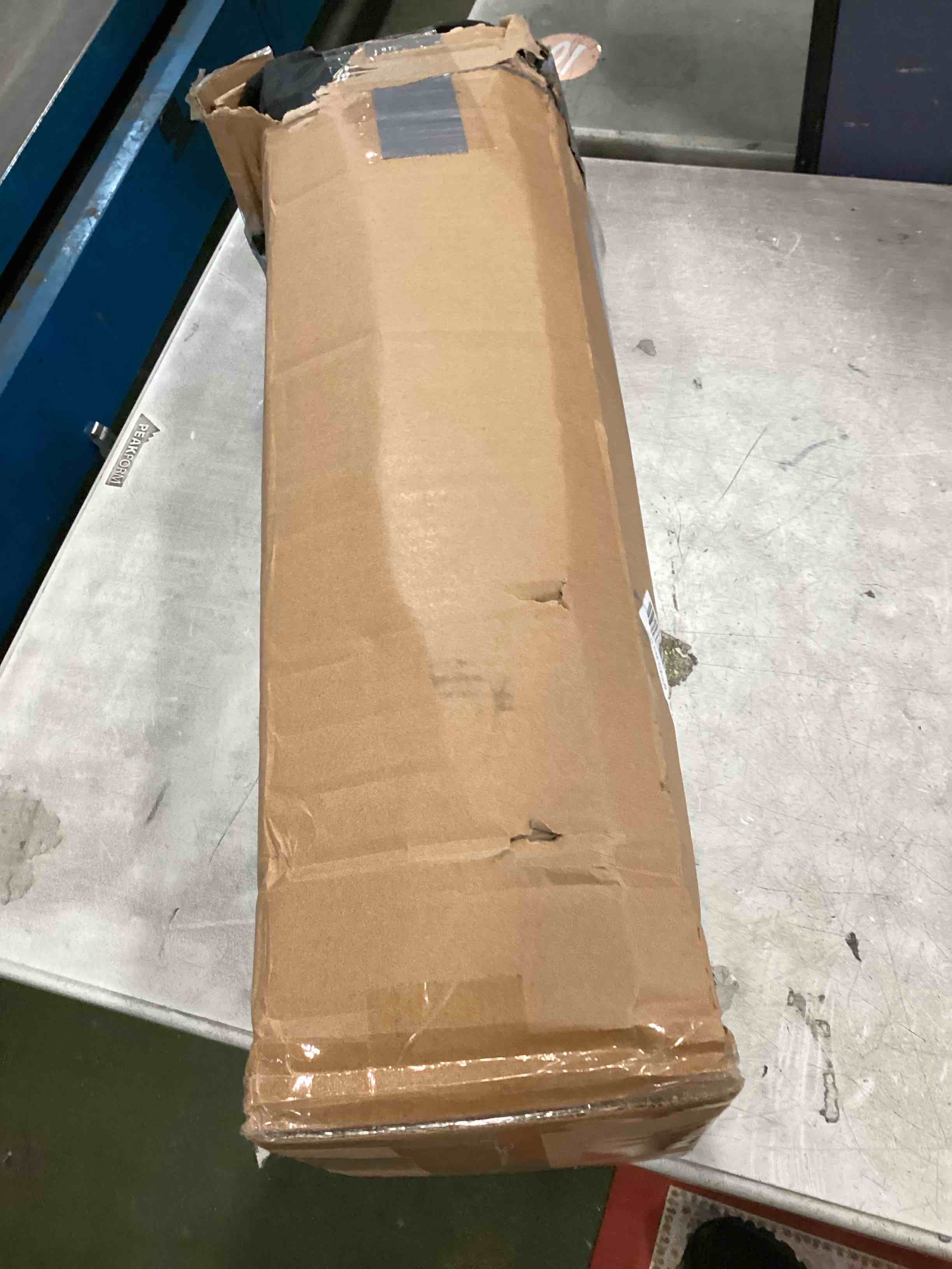 https://s3.amazonaws.com/lotting-images-prod/bidfta/PPE3457137_1749831101092.jpeg