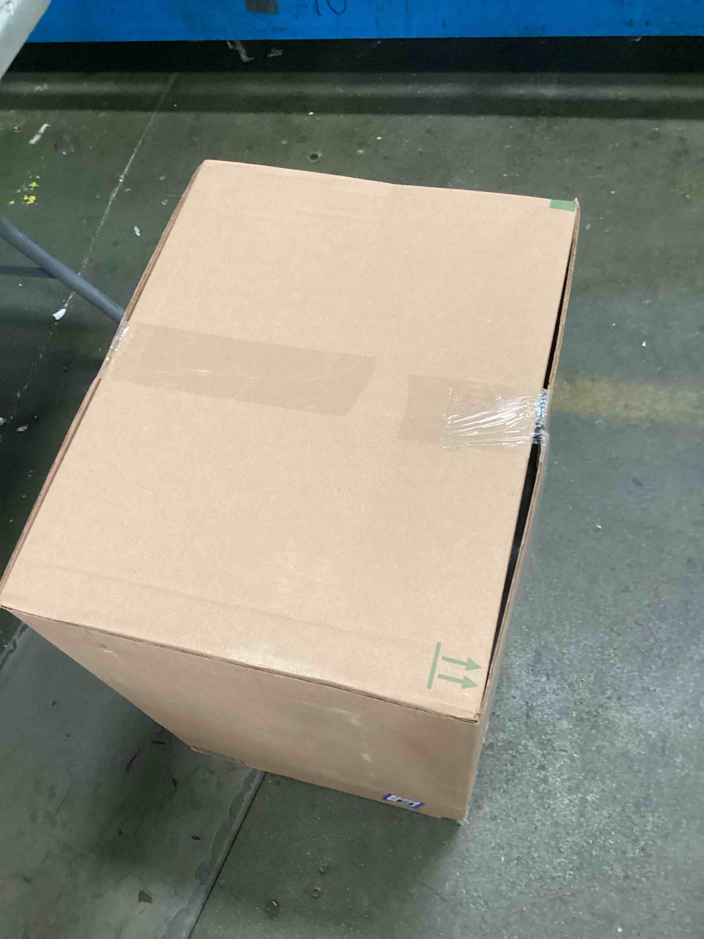 https://s3.amazonaws.com/lotting-images-prod/bidfta/PPE3457318_1749925609152.jpeg