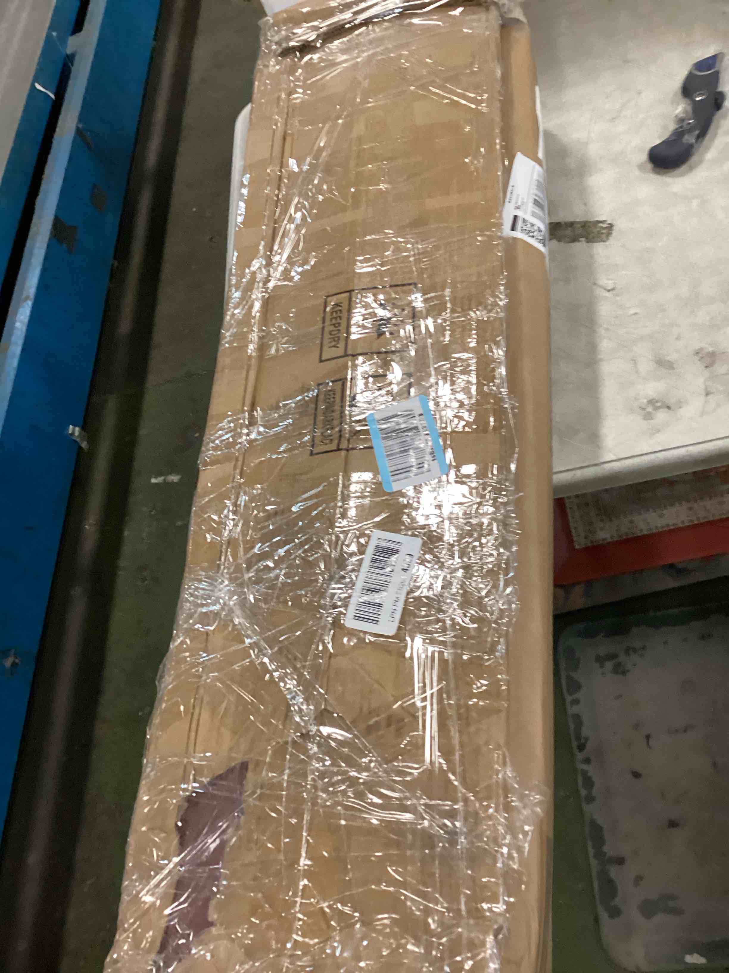 https://s3.amazonaws.com/lotting-images-prod/bidfta/PPE3459161_1750942360826.jpeg