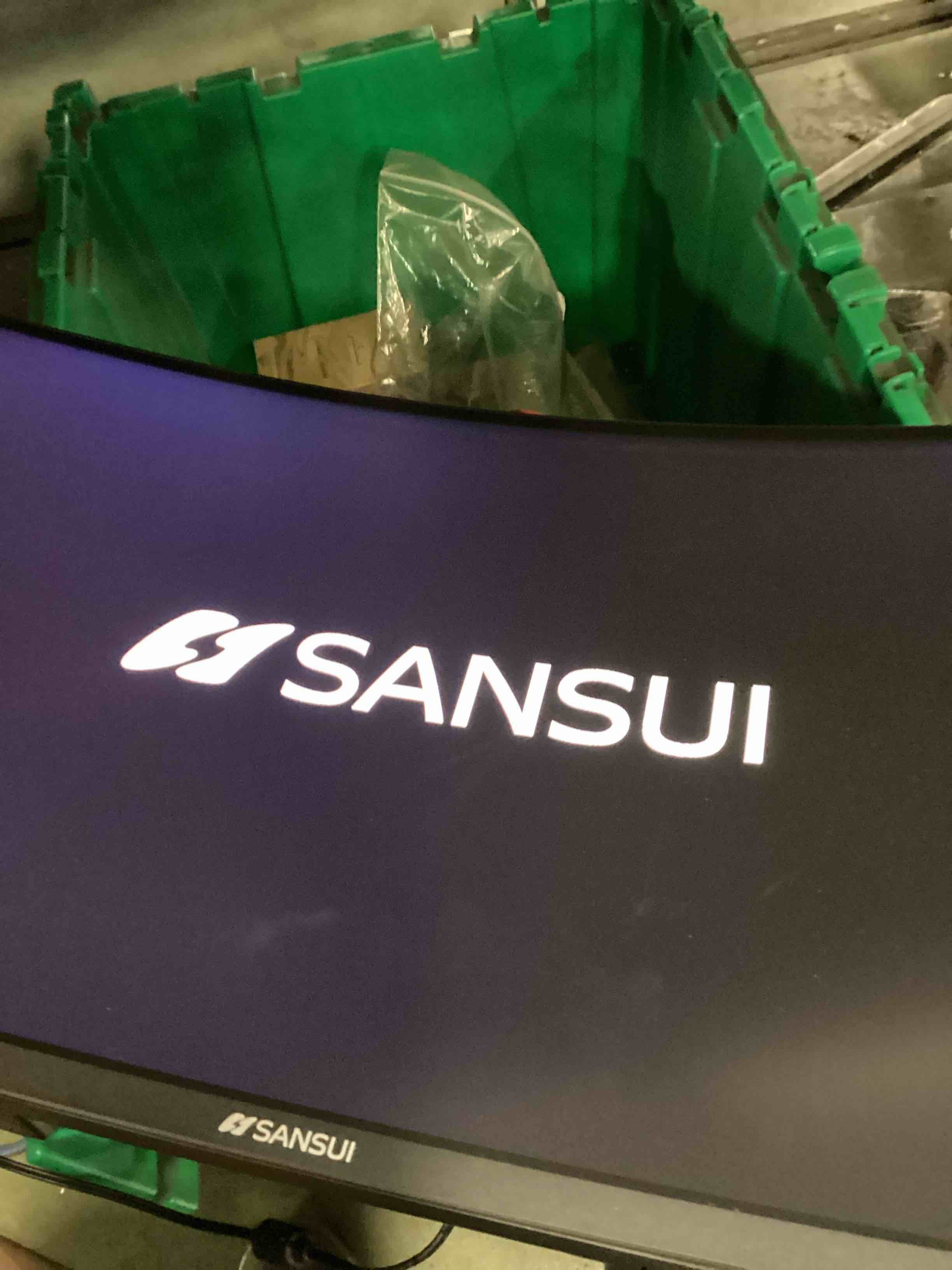 https://s3.amazonaws.com/lotting-images-prod/bidfta/PPE3459596_1751548197113.jpeg