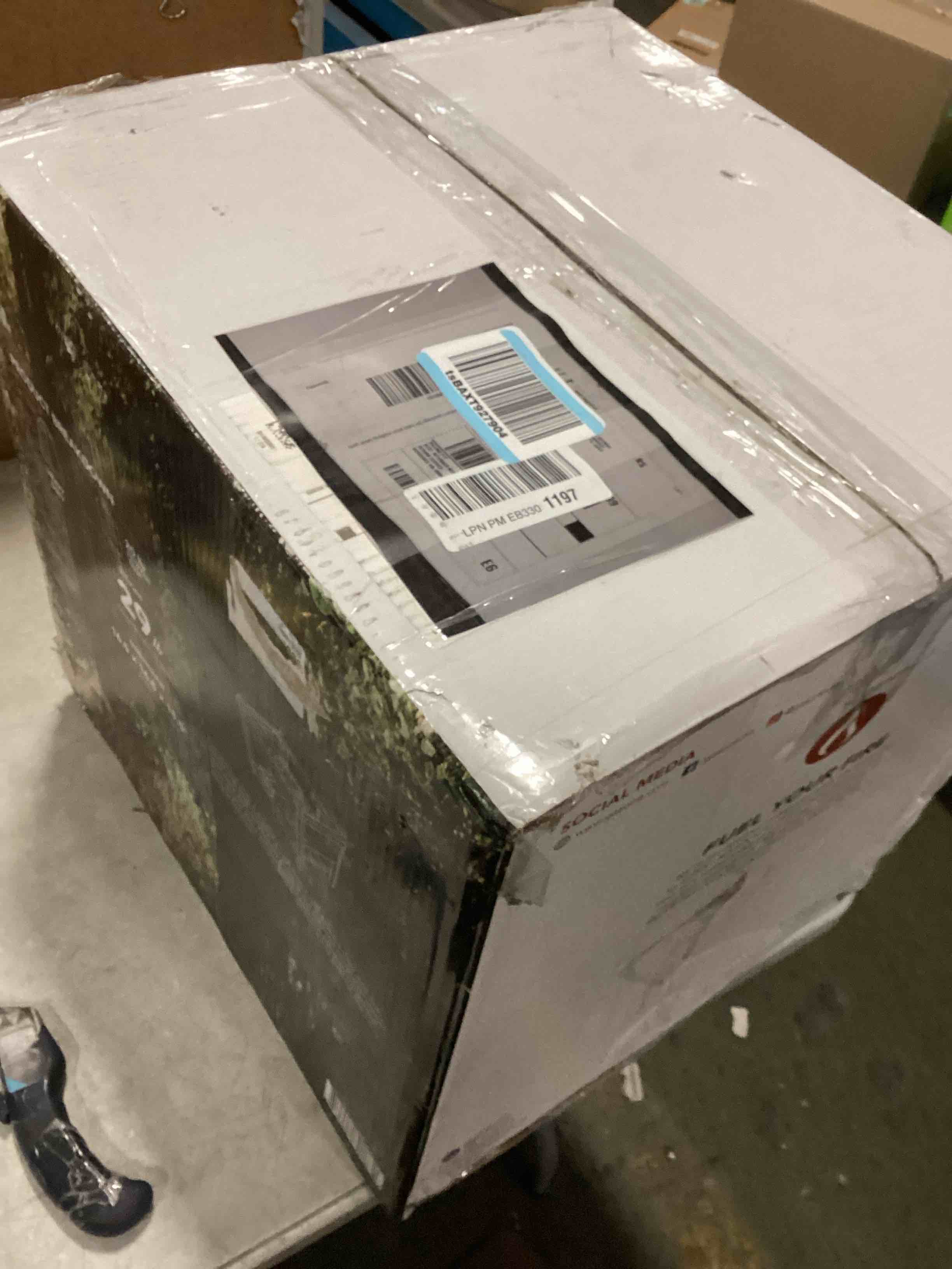 https://s3.amazonaws.com/lotting-images-prod/bidfta/PPE3459743_1751299678706.jpeg