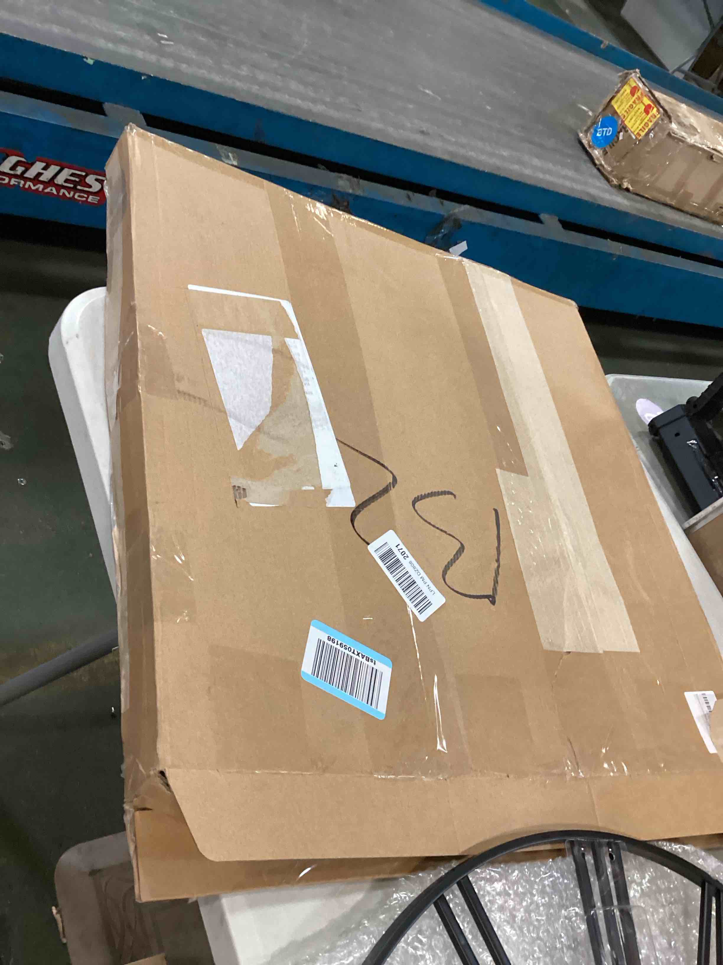 https://s3.amazonaws.com/lotting-images-prod/bidfta/PPE3461614_1751034807255.jpeg