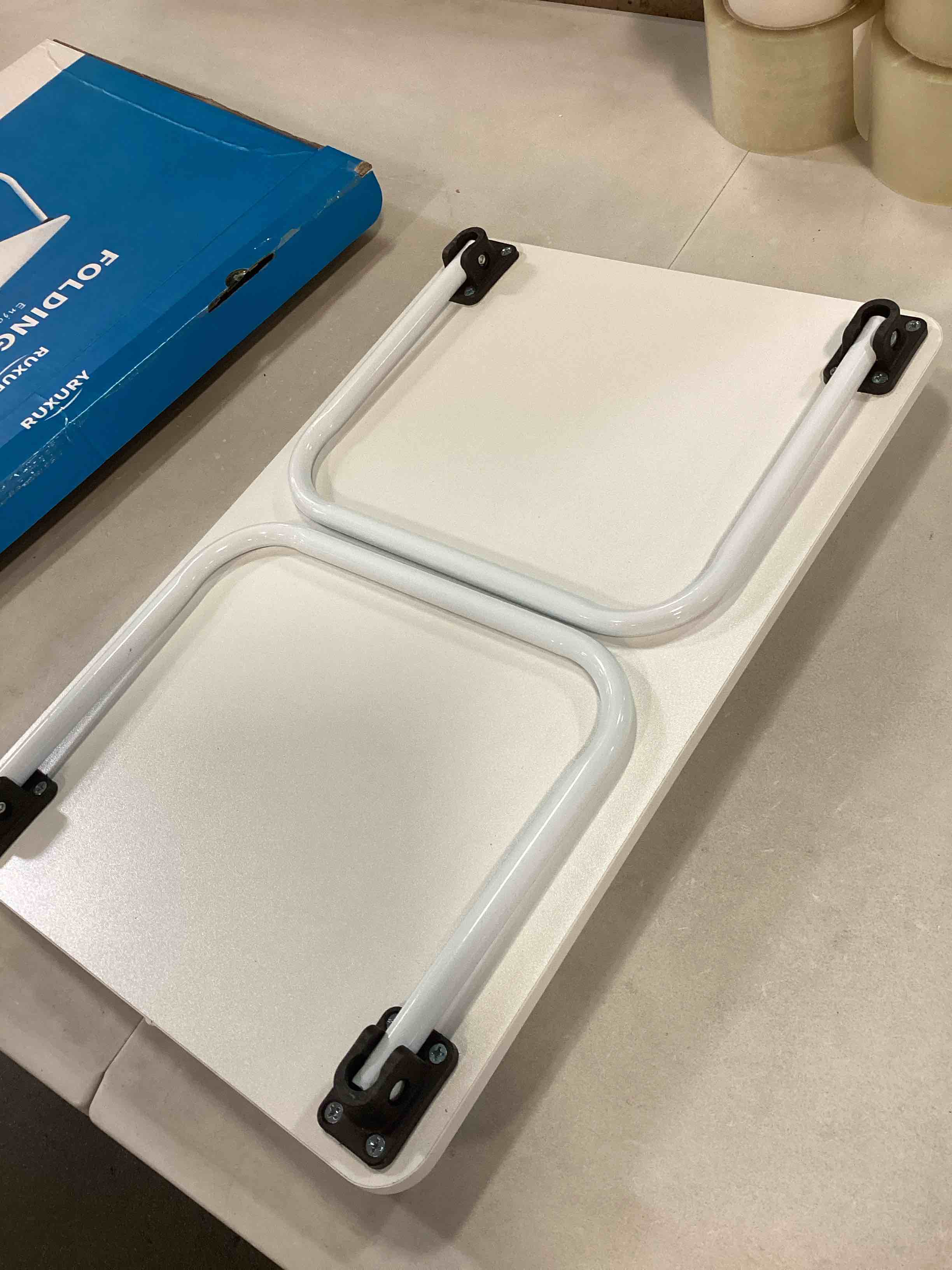 https://s3.amazonaws.com/lotting-images-prod/bidfta/PPE3461635_1751037550803.jpeg