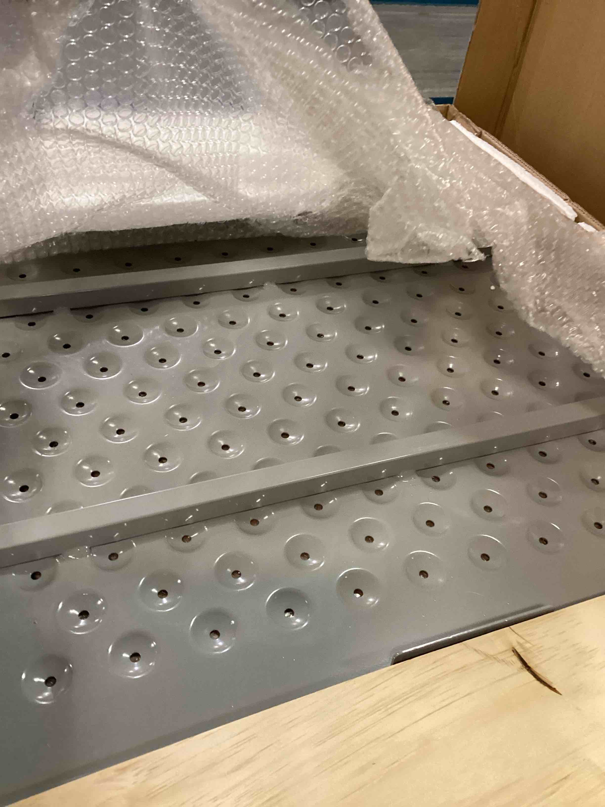 https://s3.amazonaws.com/lotting-images-prod/bidfta/PPE3461710_1751050061503.jpeg