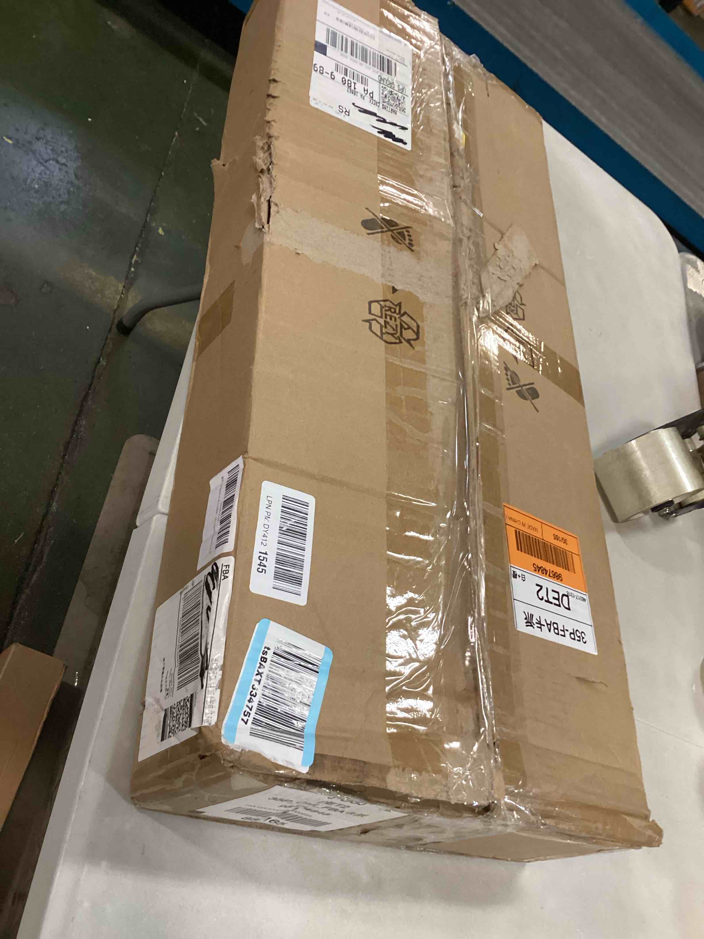 https://s3.amazonaws.com/lotting-images-prod/bidfta/PPE3461757_1751286308944.jpeg
