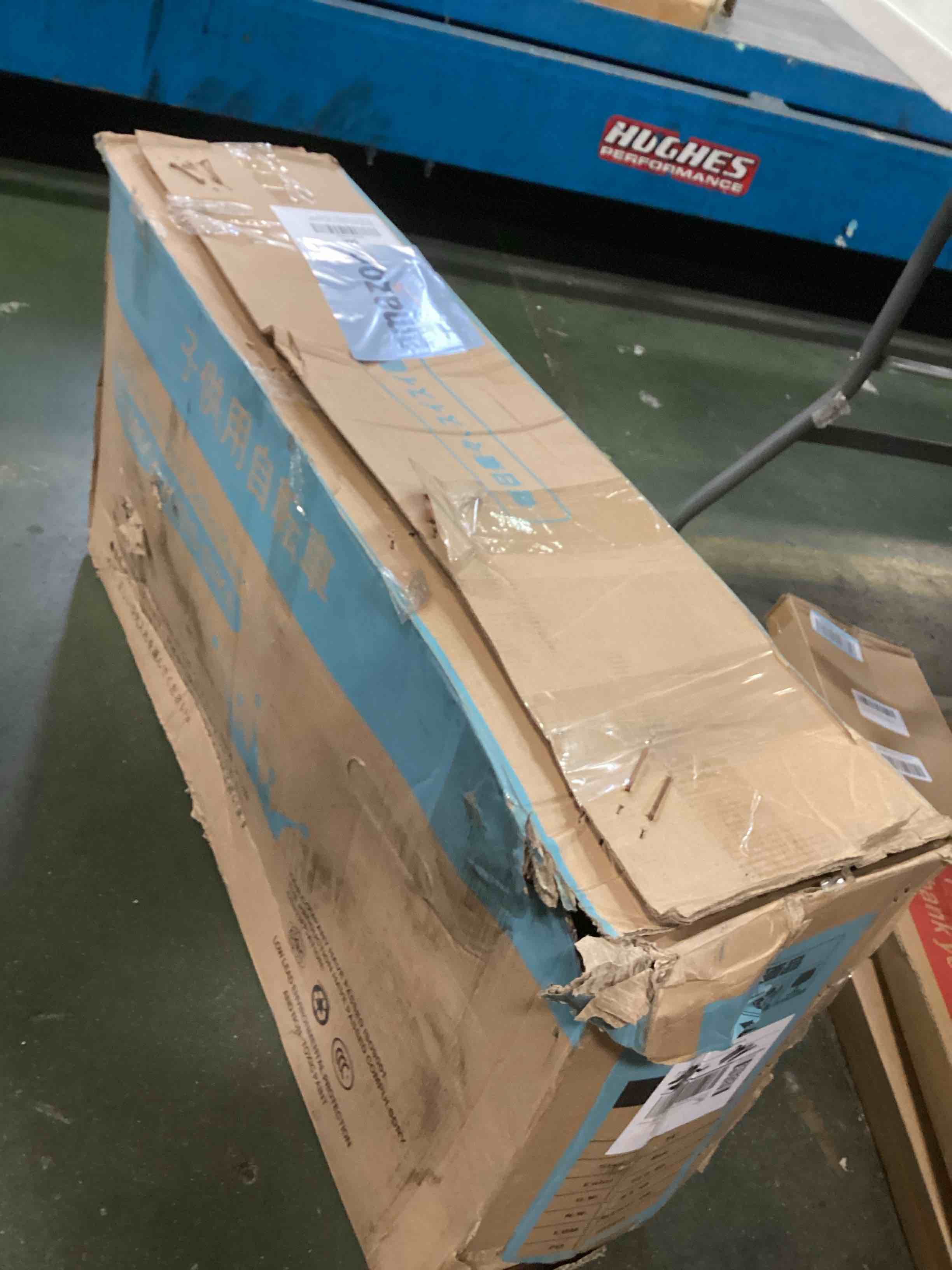 https://s3.amazonaws.com/lotting-images-prod/bidfta/PPE3461795_1751290492856.jpeg