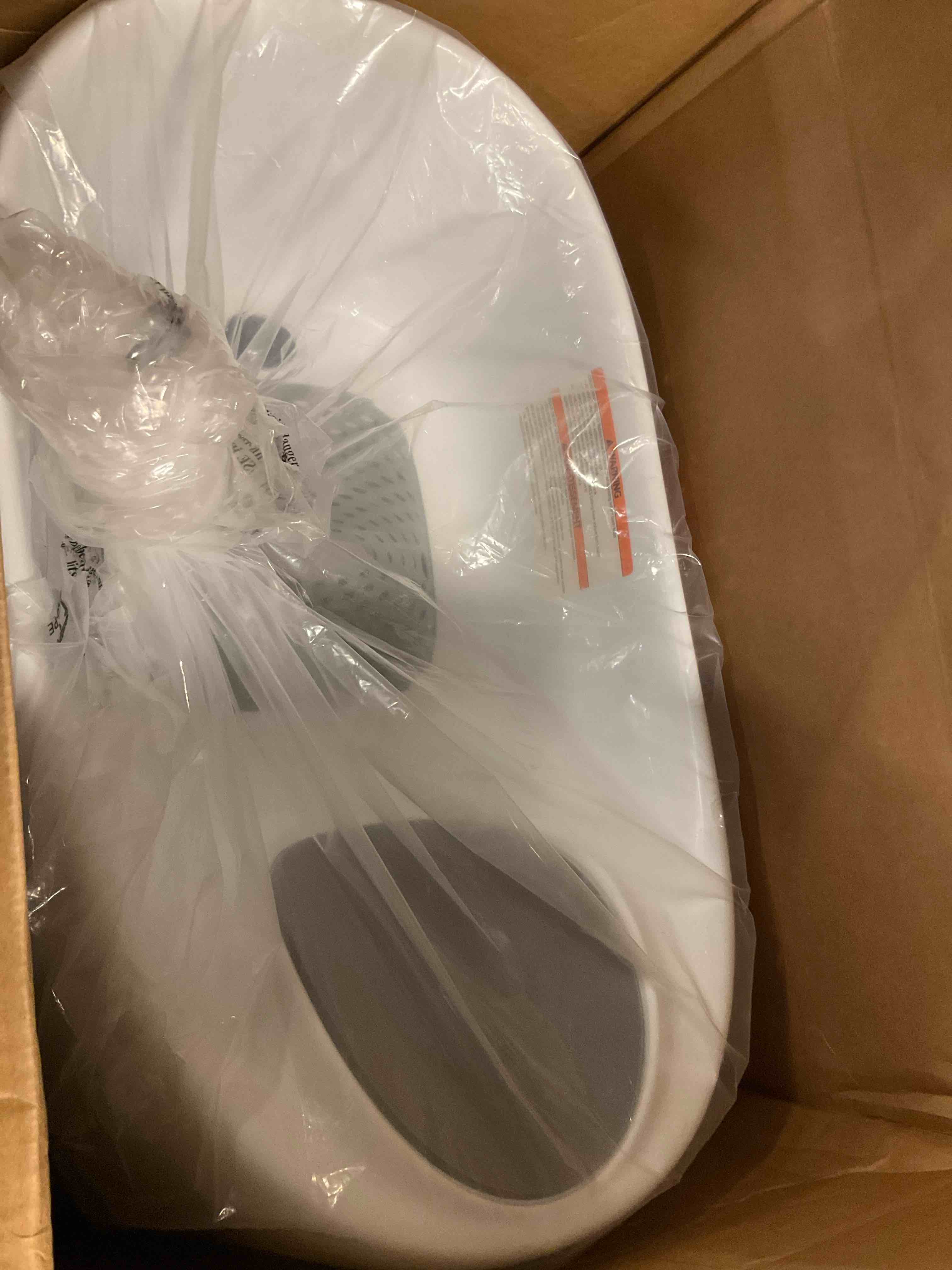 https://s3.amazonaws.com/lotting-images-prod/bidfta/PPE3463072_1750943863515.jpeg