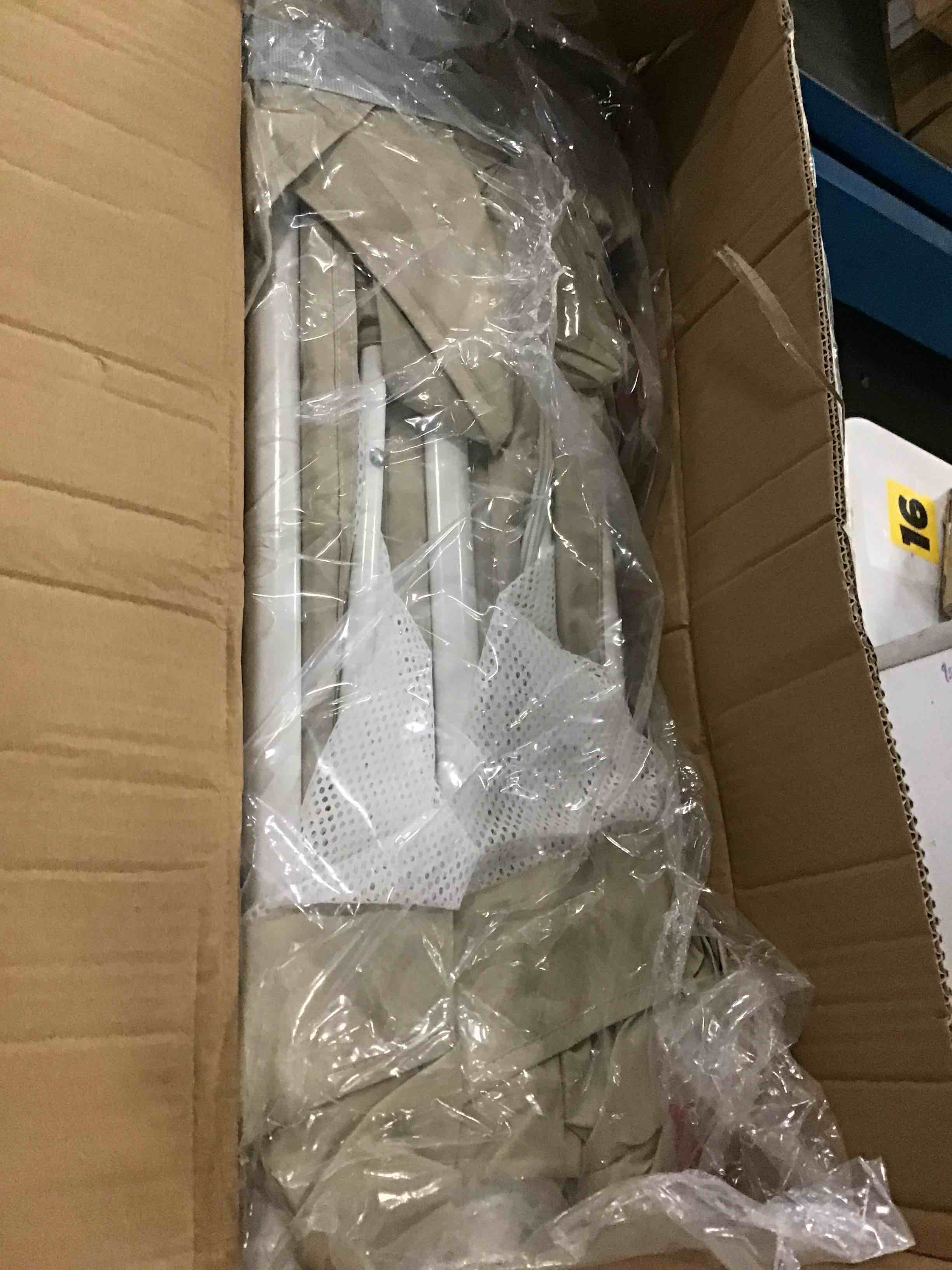https://s3.amazonaws.com/lotting-images-prod/bidfta/PPE3463296_1751027912352.jpeg