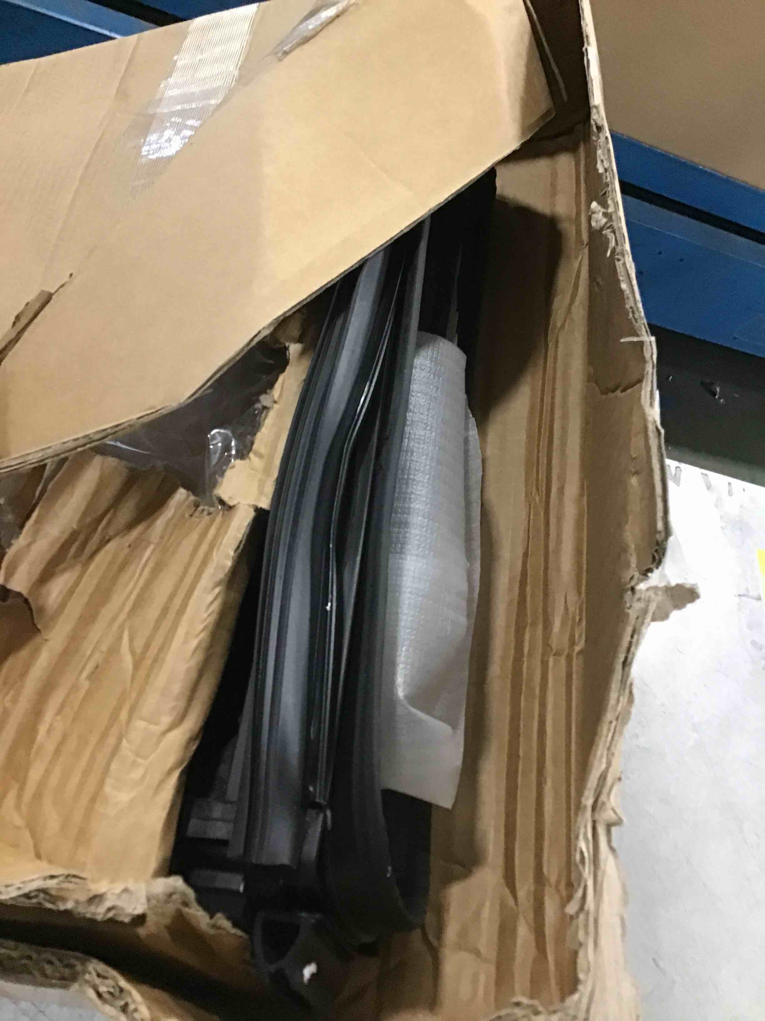https://s3.amazonaws.com/lotting-images-prod/bidfta/PPE3463302_1751030033851.jpeg