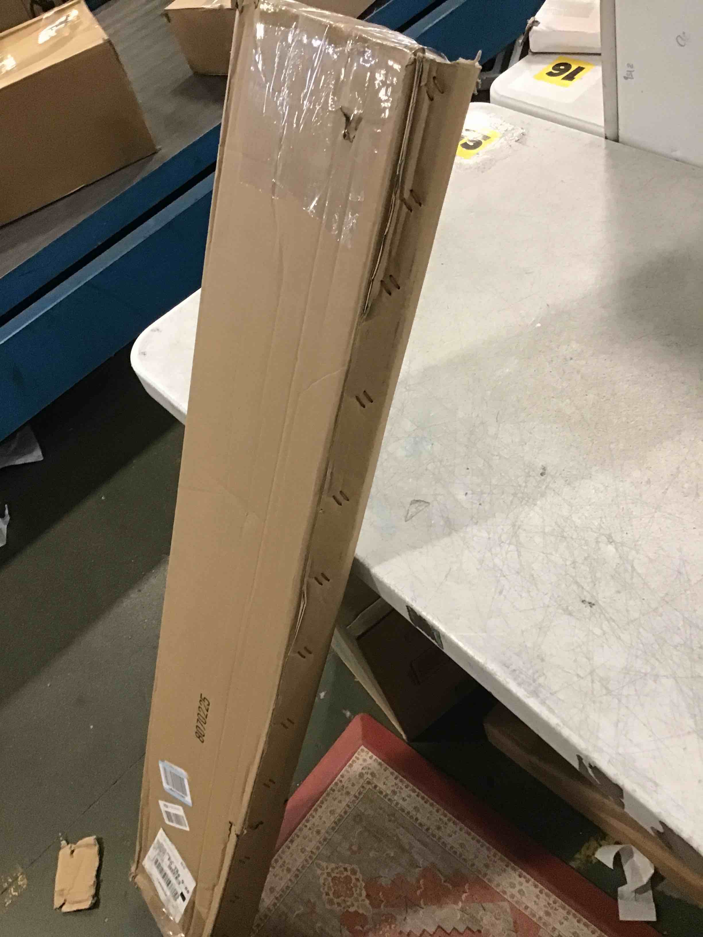 https://s3.amazonaws.com/lotting-images-prod/bidfta/PPE3463304_1751030209326.jpeg