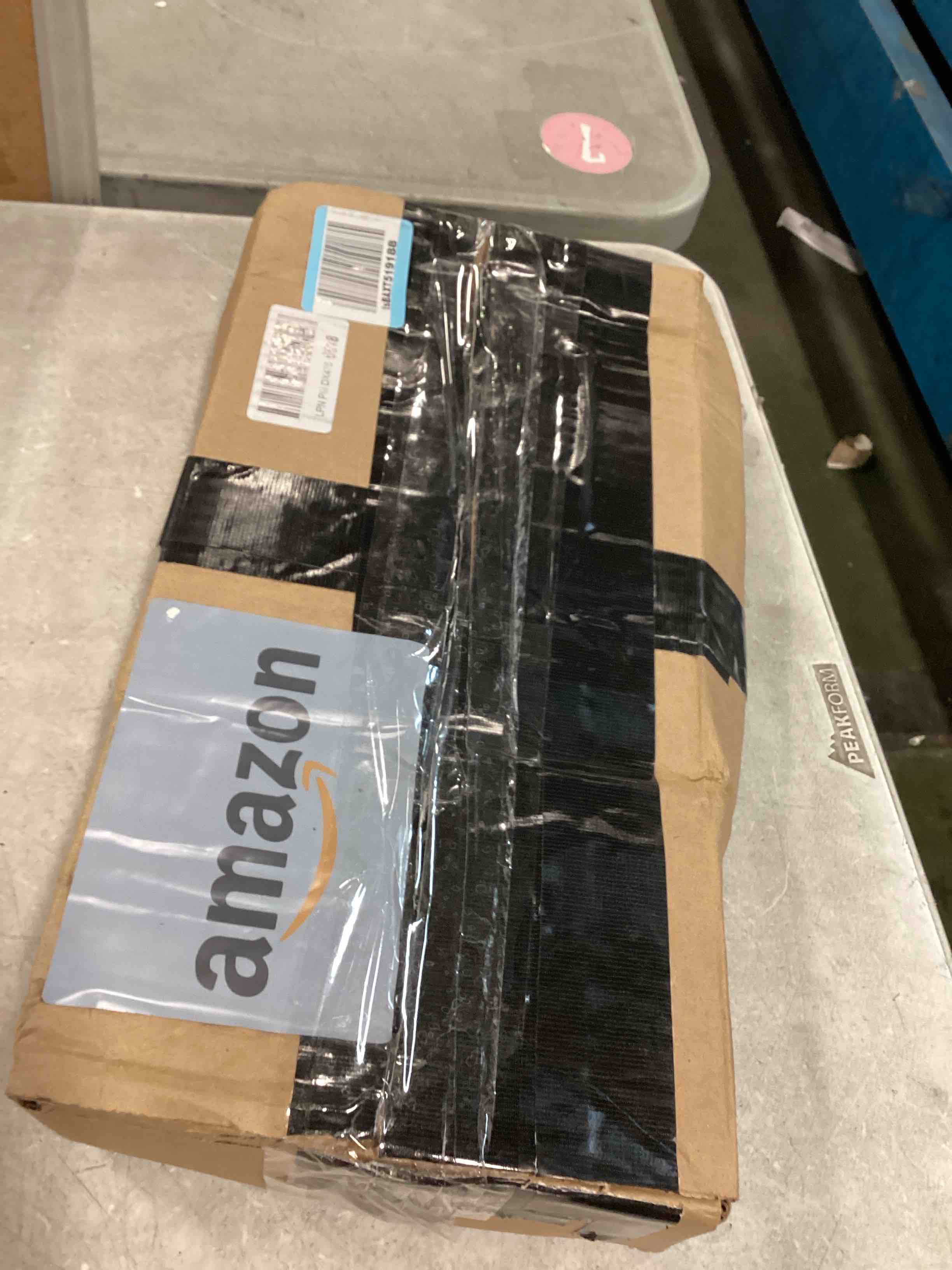 https://s3.amazonaws.com/lotting-images-prod/bidfta/PPE3466147_1749303547600.jpeg