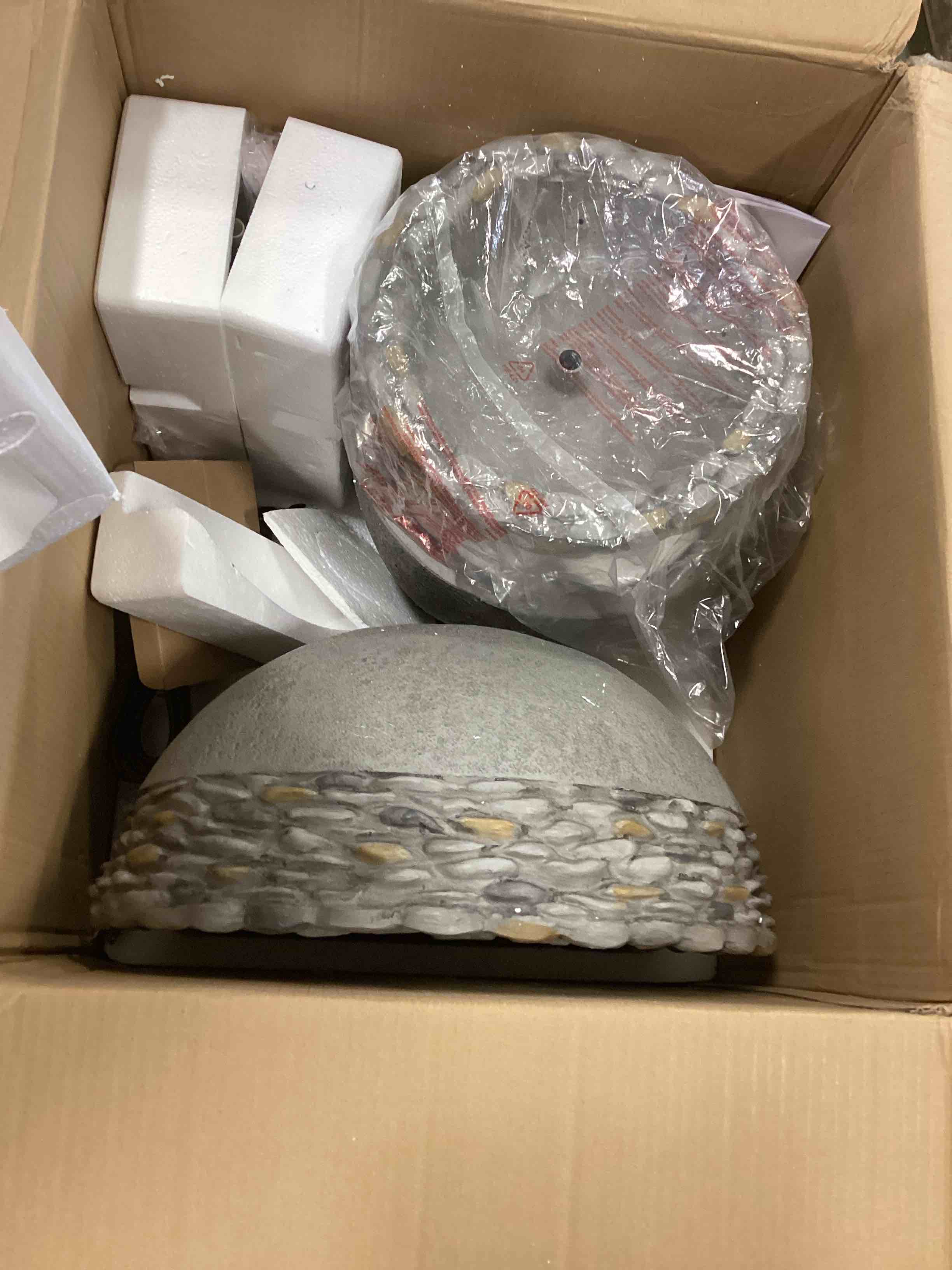 https://s3.amazonaws.com/lotting-images-prod/bidfta/PPE3466660_1749824745688.jpeg