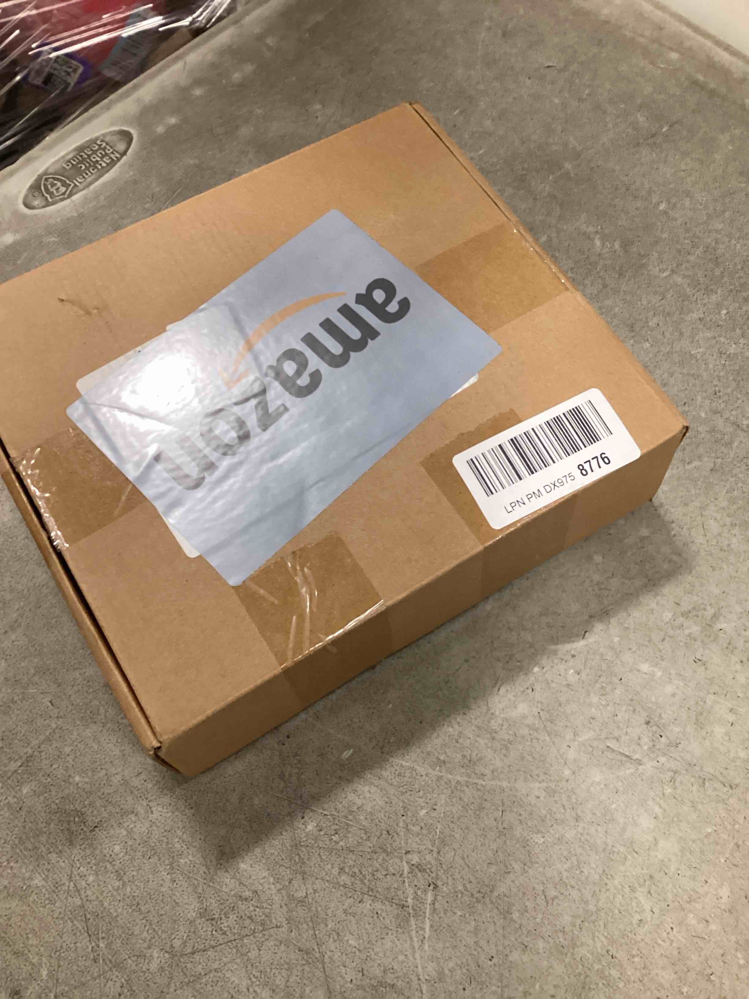 https://s3.amazonaws.com/lotting-images-prod/bidfta/PPE3466924_1749904290397.jpeg