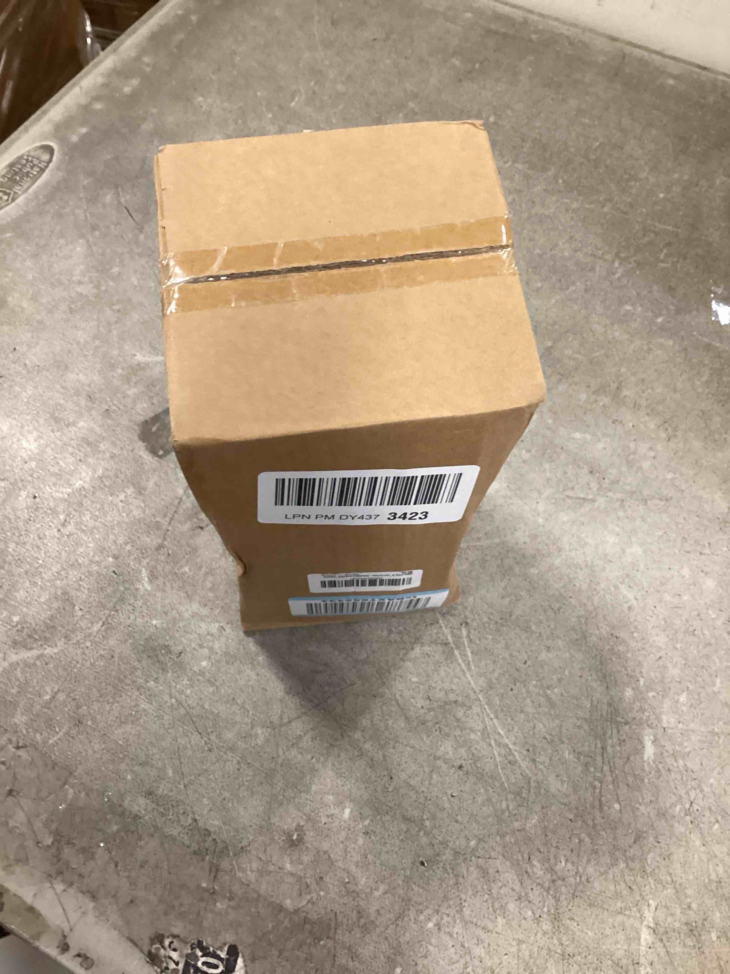 https://s3.amazonaws.com/lotting-images-prod/bidfta/PPE3467058_1749919426378.jpeg
