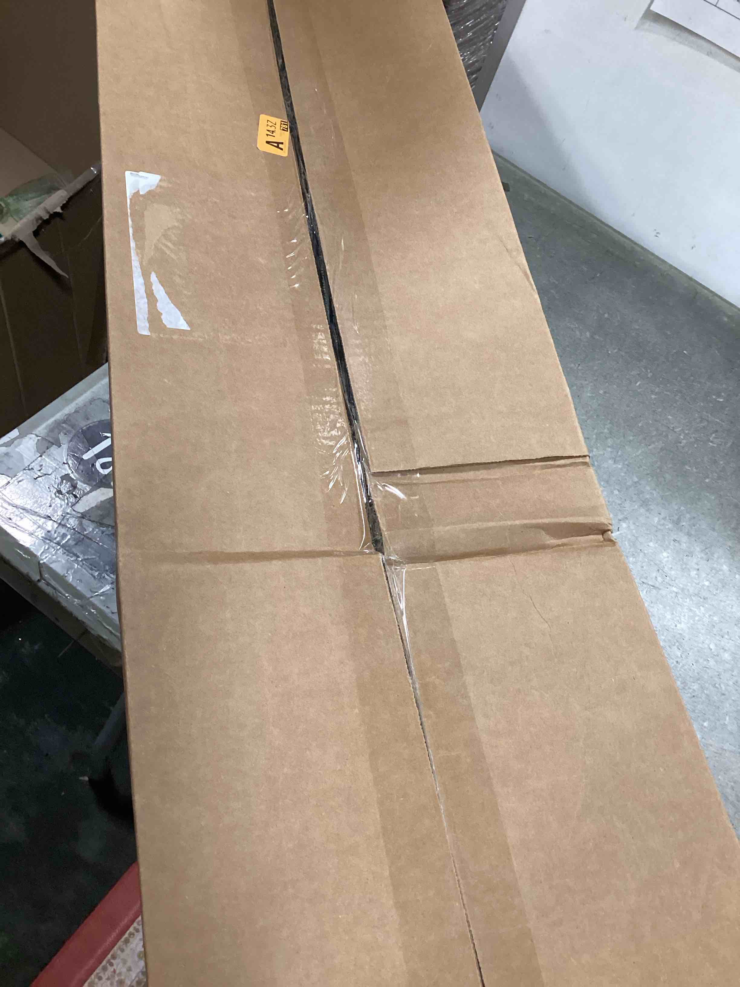 https://s3.amazonaws.com/lotting-images-prod/bidfta/PPE3467645_1750250440277.jpeg