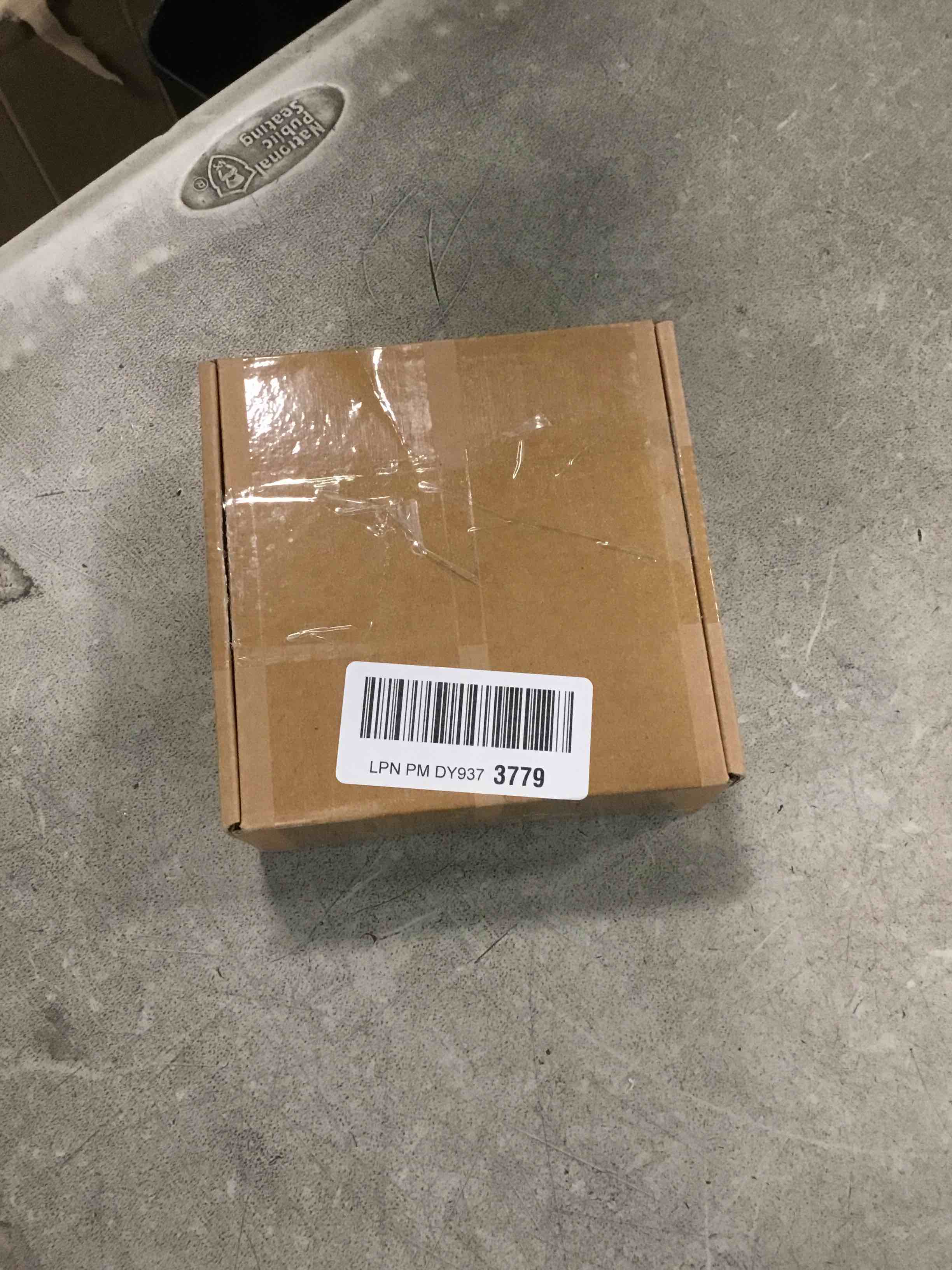 https://s3.amazonaws.com/lotting-images-prod/bidfta/PPE3467702_1750256551577.jpeg