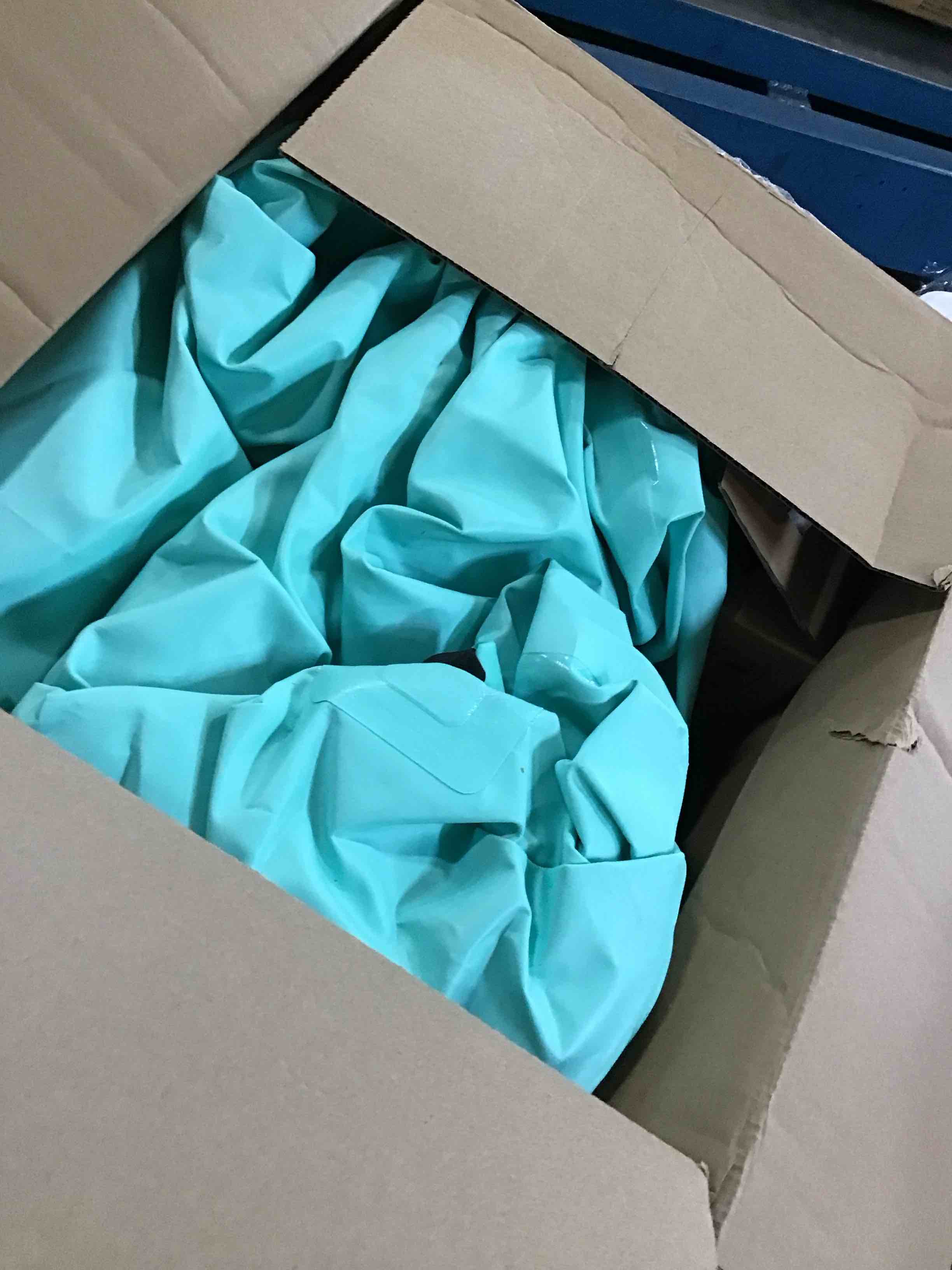 Condition photo showing Good Condition for CZGBRO Air Roller Gymnastics Barrel Inflatable Tumbling Roller Air Mat Octagon Mat with Electric Pump for Backhandspring Training Cheerleading Home Use Green 4ftx35.4inch