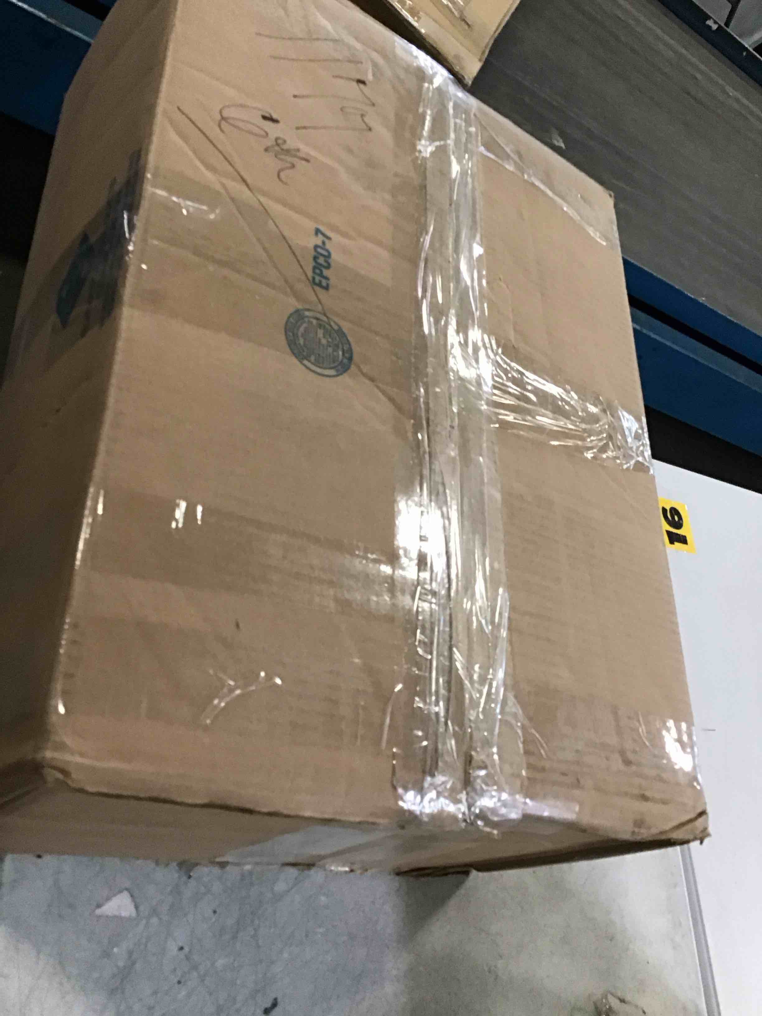 https://s3.amazonaws.com/lotting-images-prod/bidfta/PPE3469084_1750517691253.jpeg