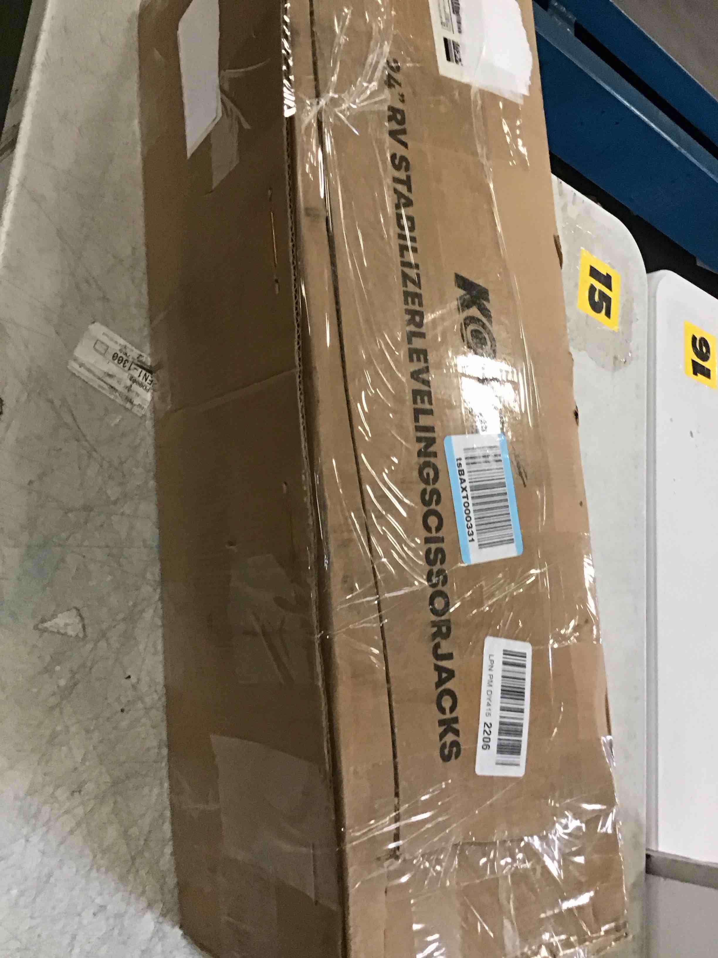 https://s3.amazonaws.com/lotting-images-prod/bidfta/PPE3469163_1750530851743.jpeg