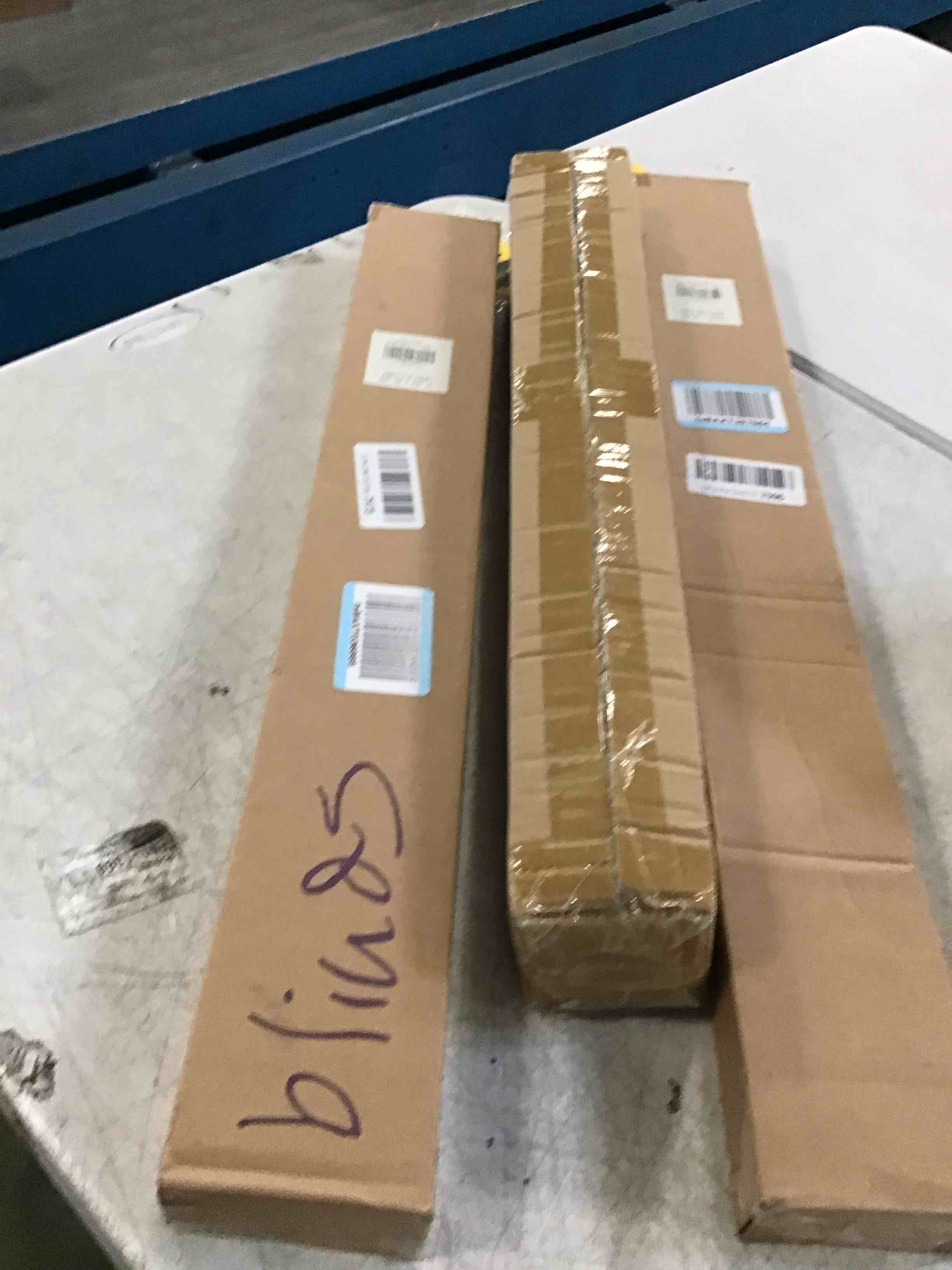 https://s3.amazonaws.com/lotting-images-prod/bidfta/PPE3469182_1750532756788.jpeg