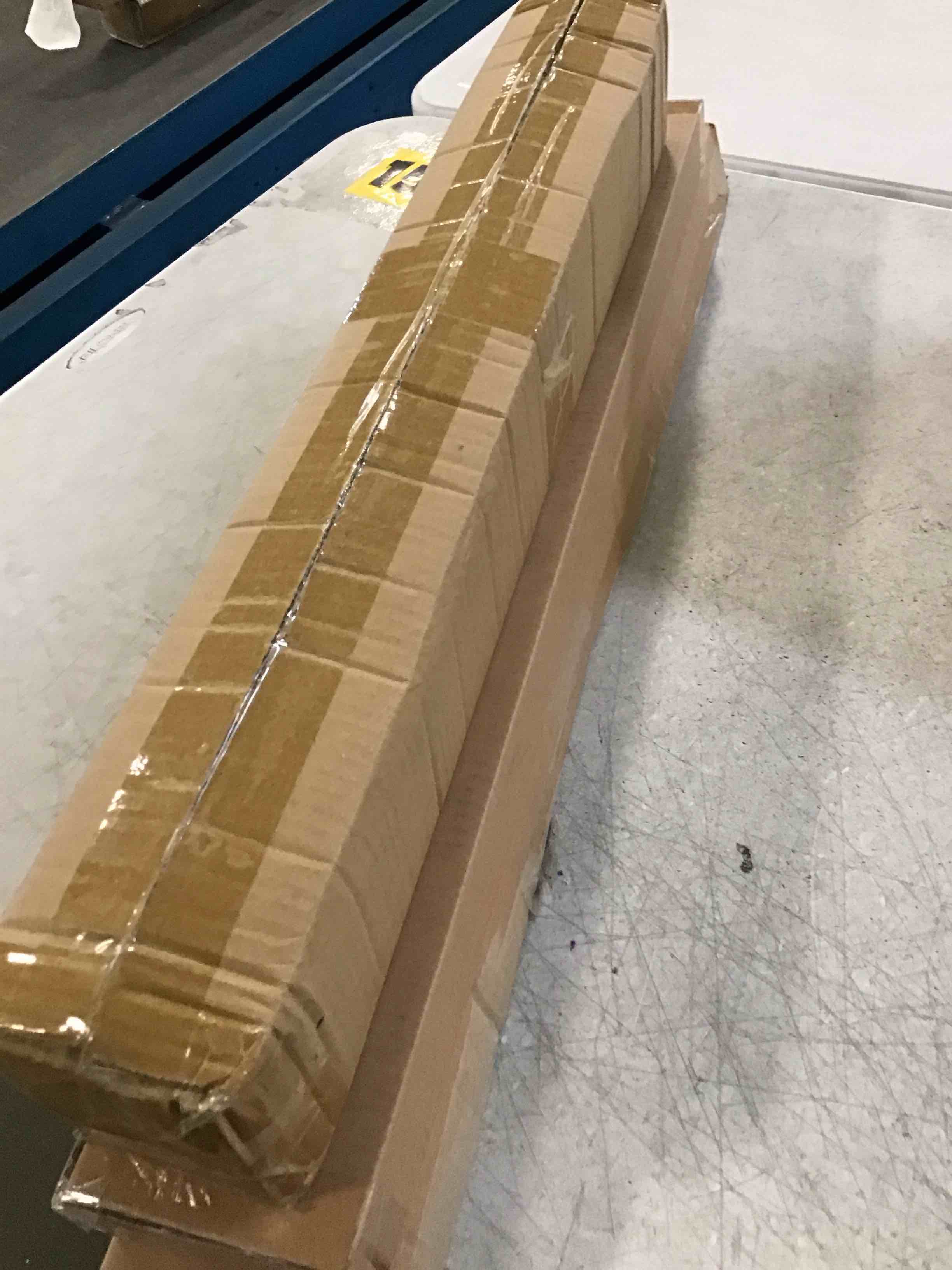 https://s3.amazonaws.com/lotting-images-prod/bidfta/PPE3469182_1750532765051.jpeg
