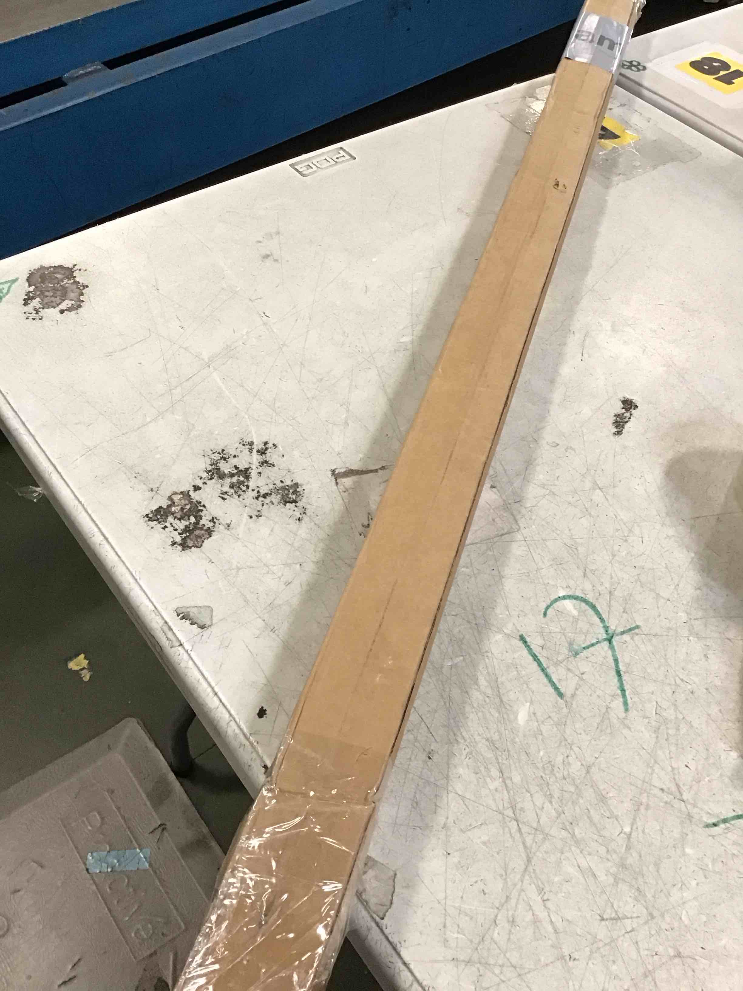 https://s3.amazonaws.com/lotting-images-prod/bidfta/PPE3469783_1750939793035.jpeg