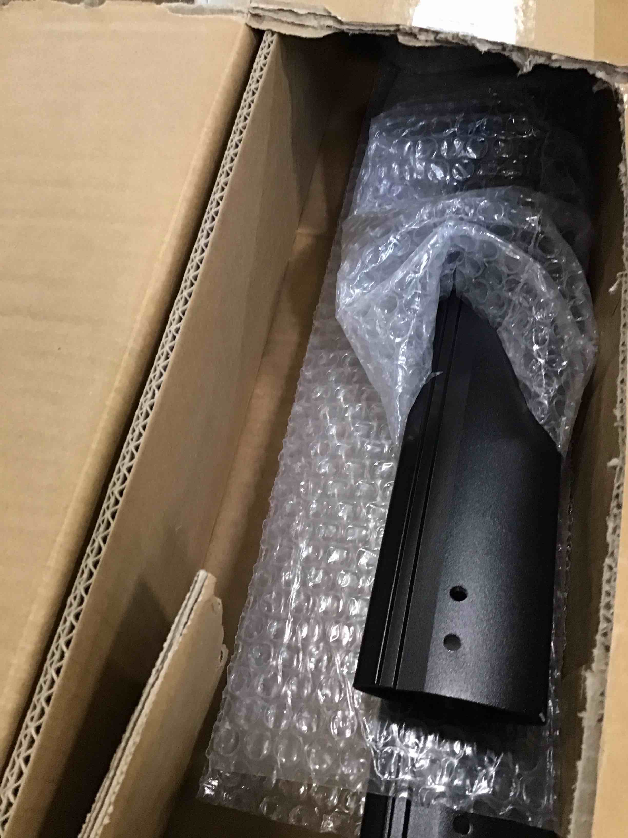https://s3.amazonaws.com/lotting-images-prod/bidfta/PPE3469801_1750941805606.jpeg