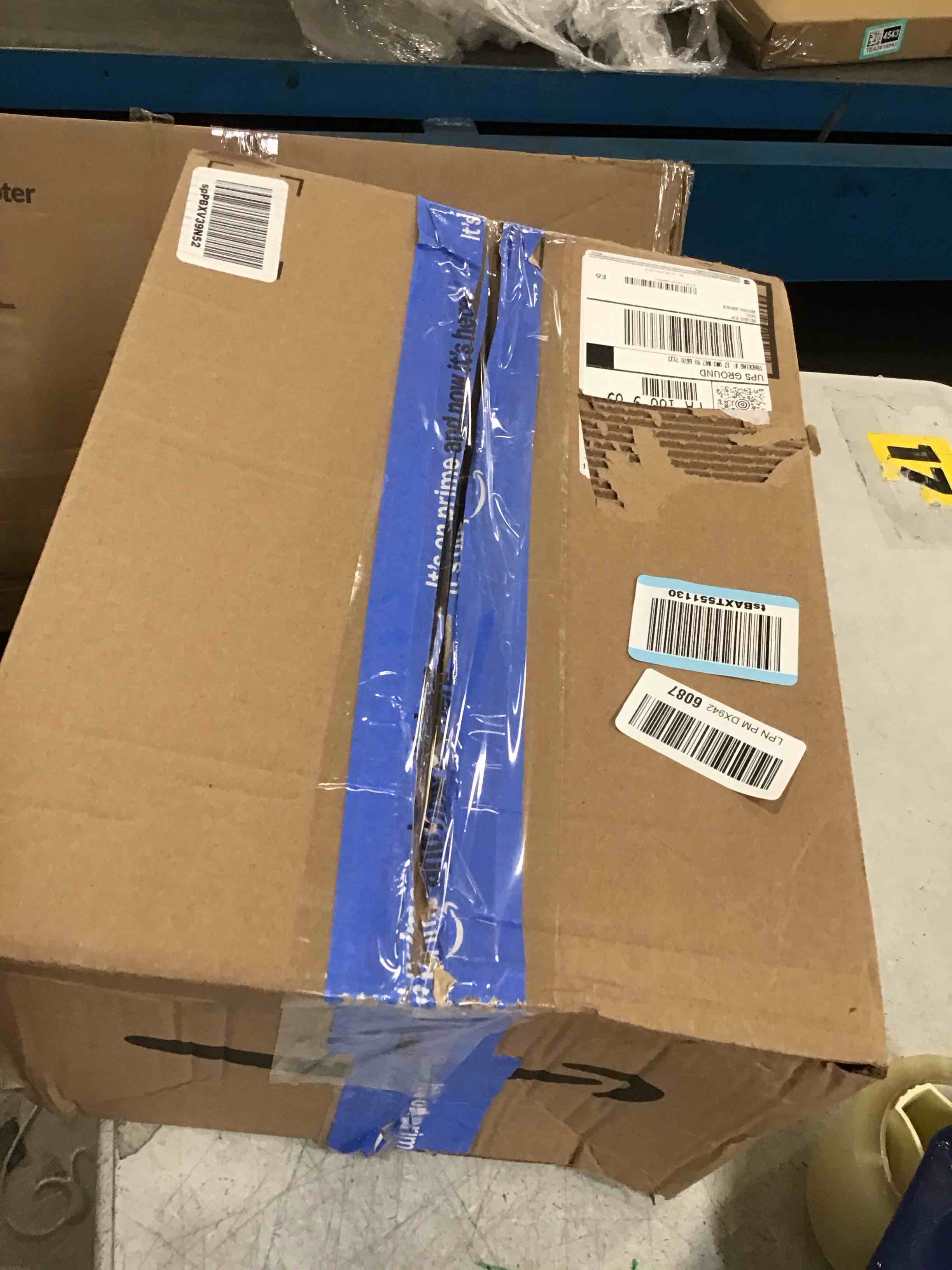 https://s3.amazonaws.com/lotting-images-prod/bidfta/PPE3469804_1750942359270.jpeg