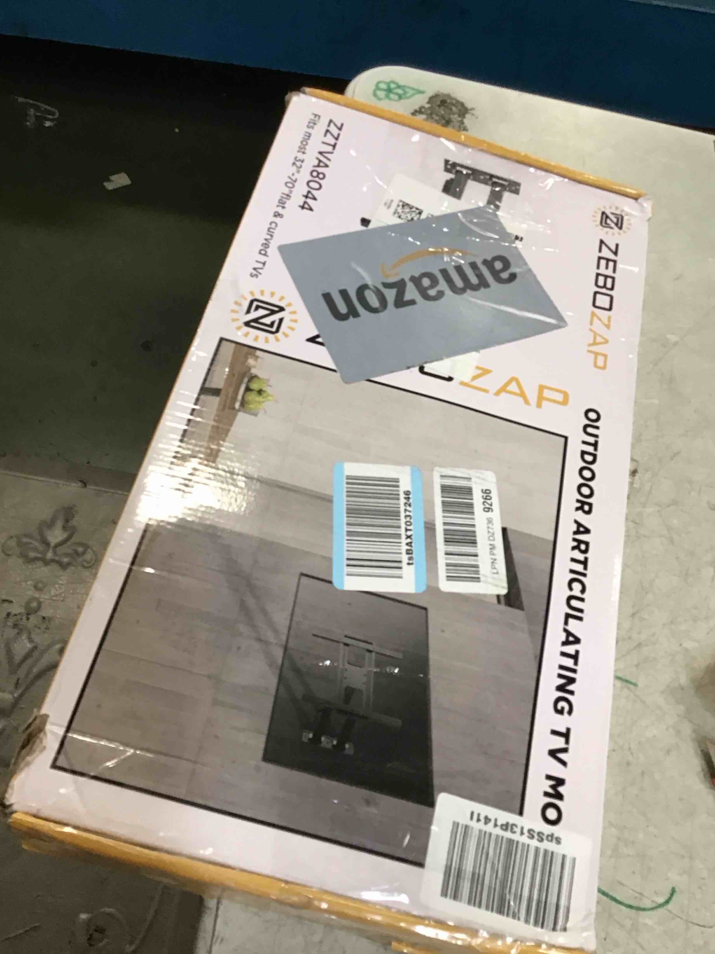 https://s3.amazonaws.com/lotting-images-prod/bidfta/PPE3469812_1750943119187.jpeg