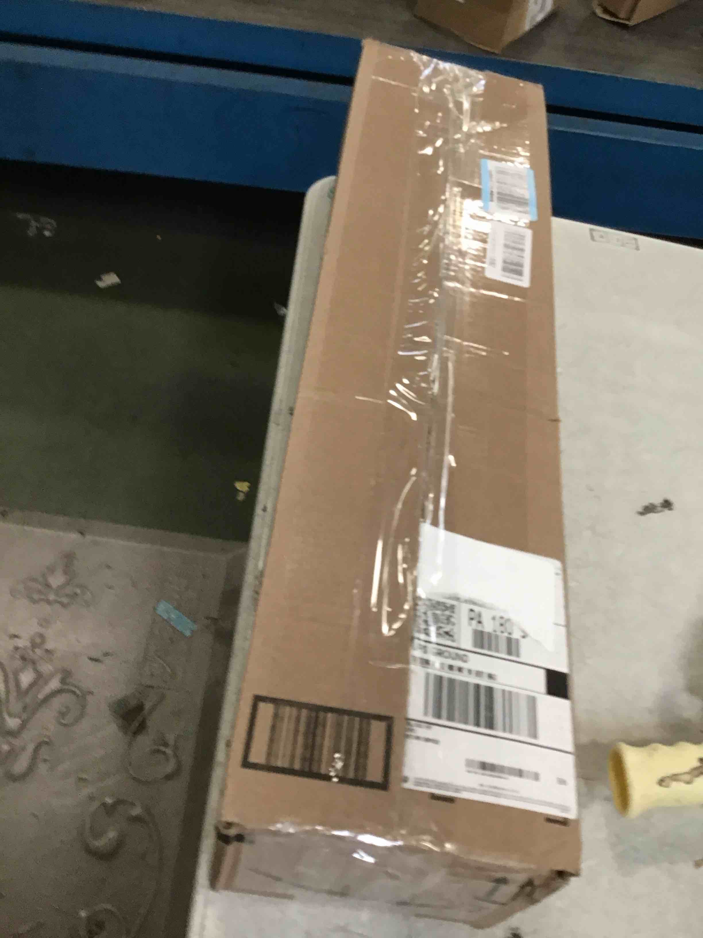 https://s3.amazonaws.com/lotting-images-prod/bidfta/PPE3469814_1750943381125.jpeg