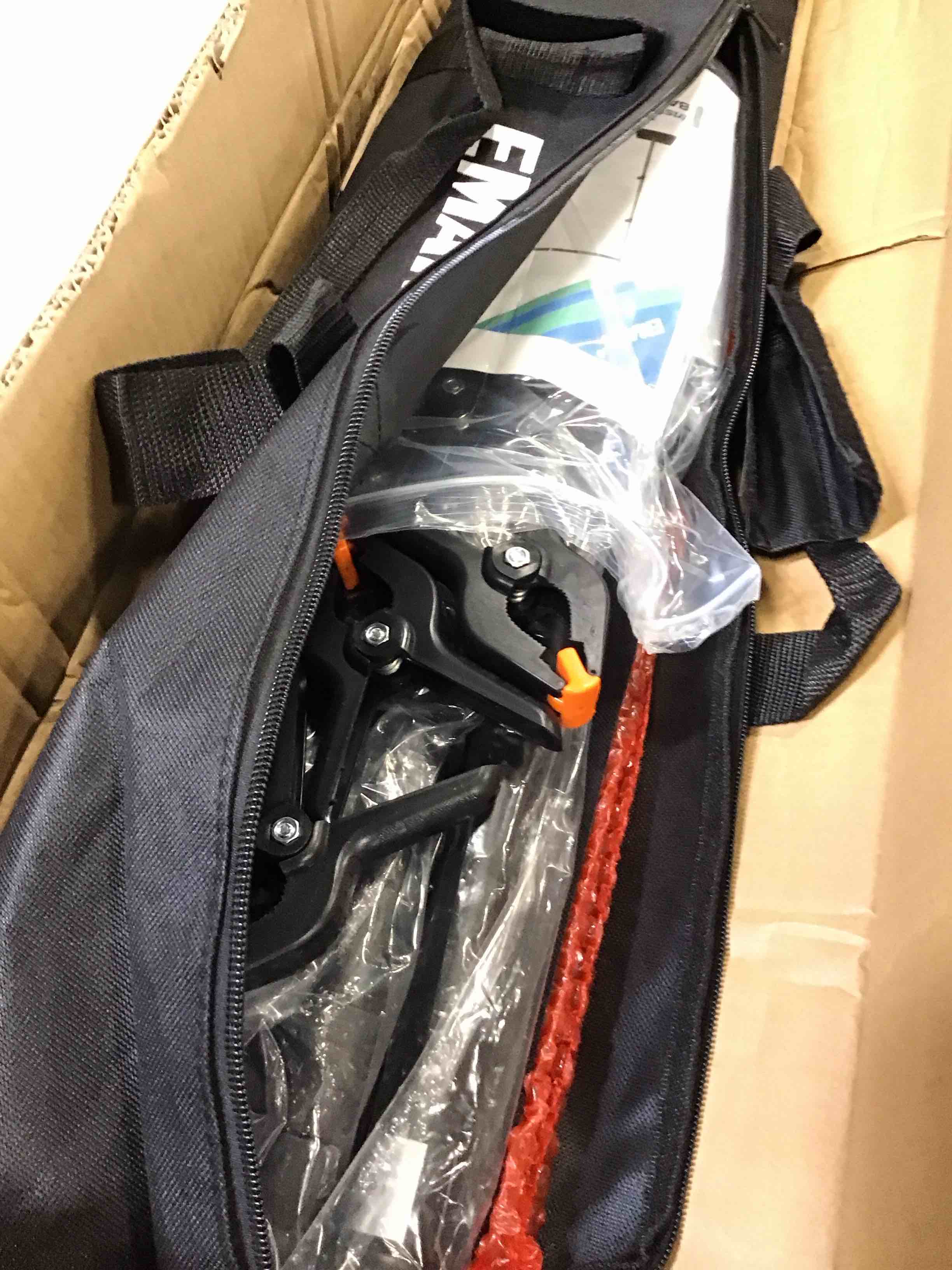 https://s3.amazonaws.com/lotting-images-prod/bidfta/PPE3470107_1751035836963.jpeg