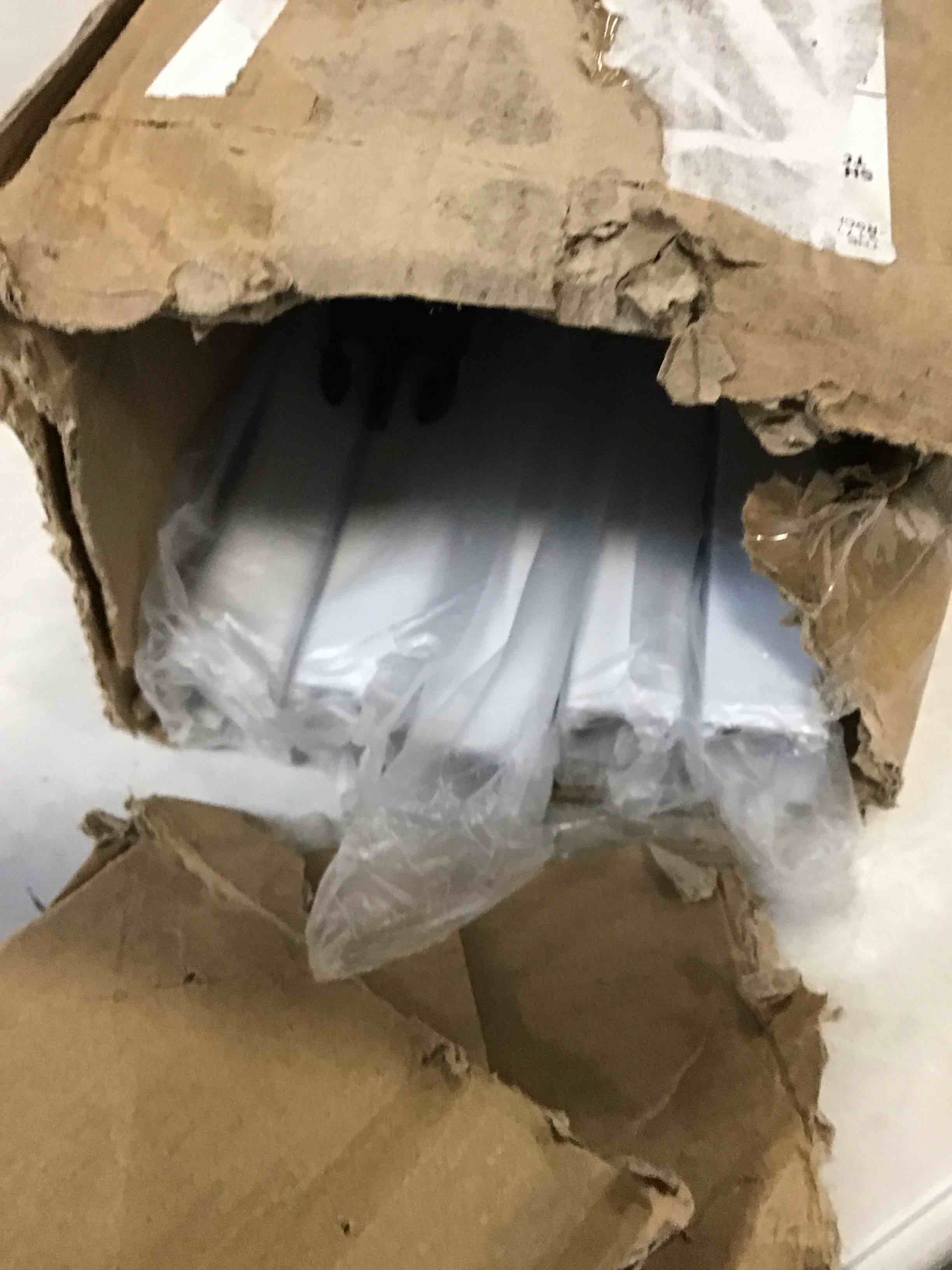 https://s3.amazonaws.com/lotting-images-prod/bidfta/PPE3470173_1751028048474.jpeg