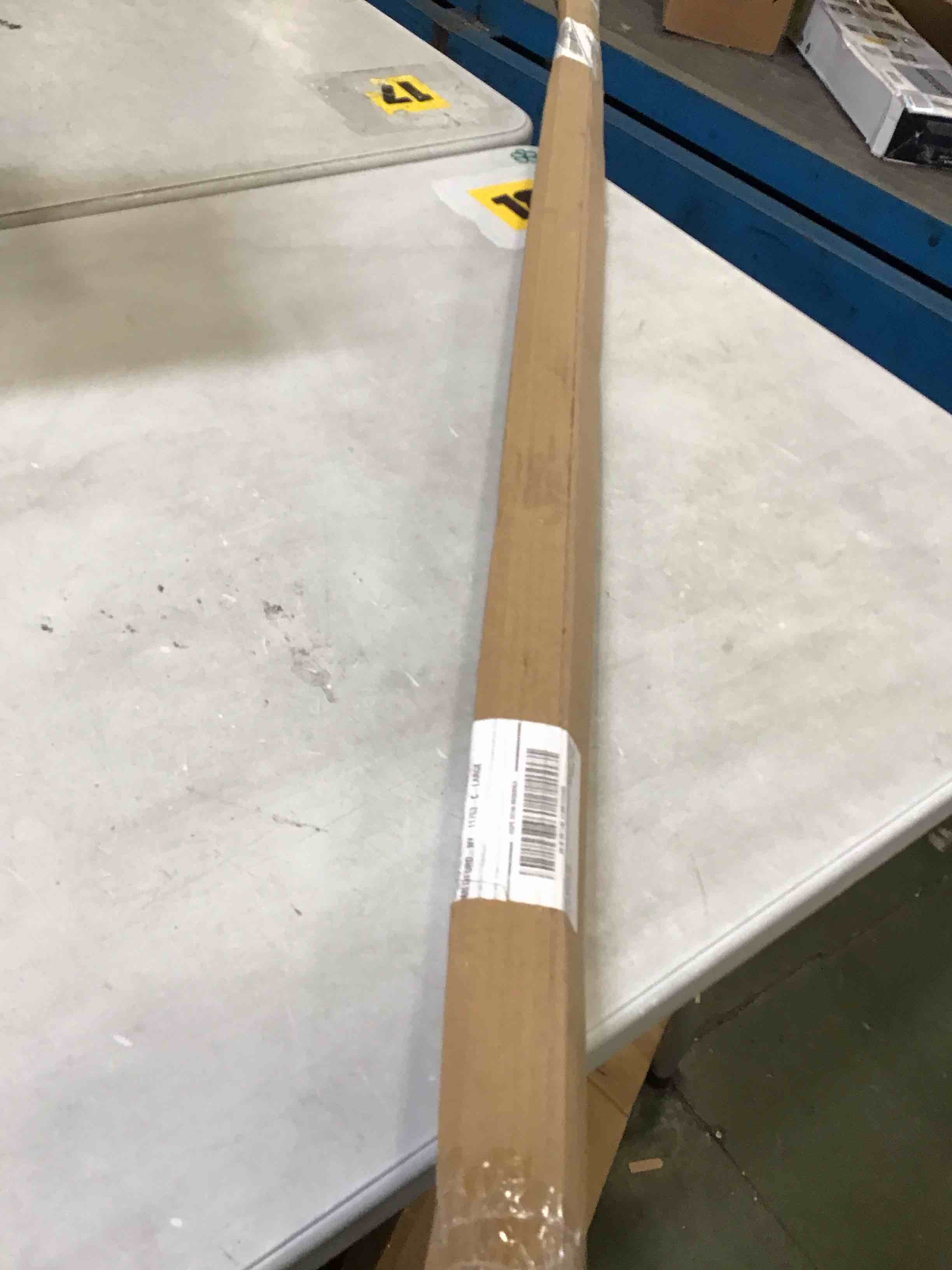 https://s3.amazonaws.com/lotting-images-prod/bidfta/PPE3470193_1751050607614.jpeg