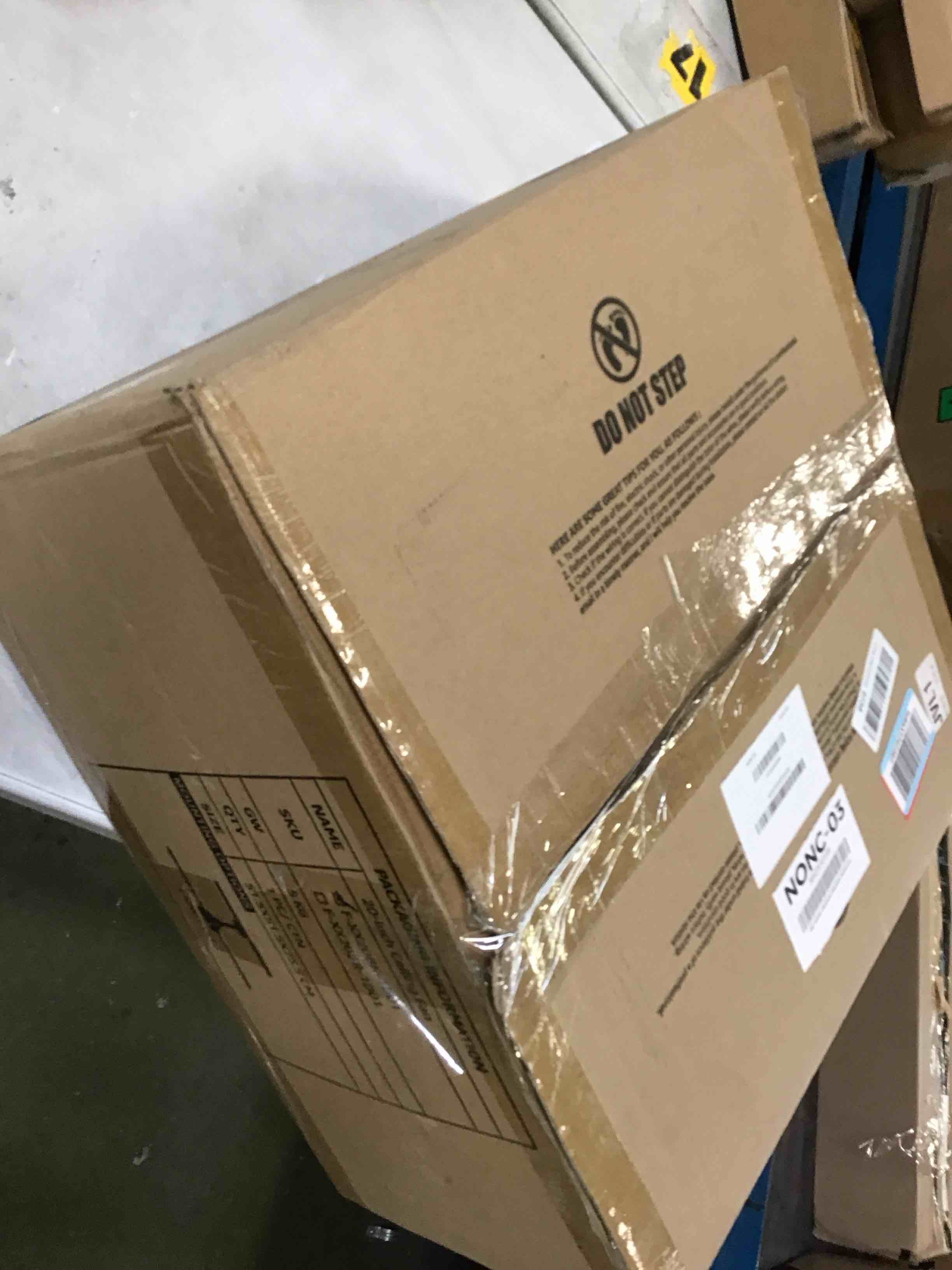 https://s3.amazonaws.com/lotting-images-prod/bidfta/PPE3470196_1751052541278.jpeg